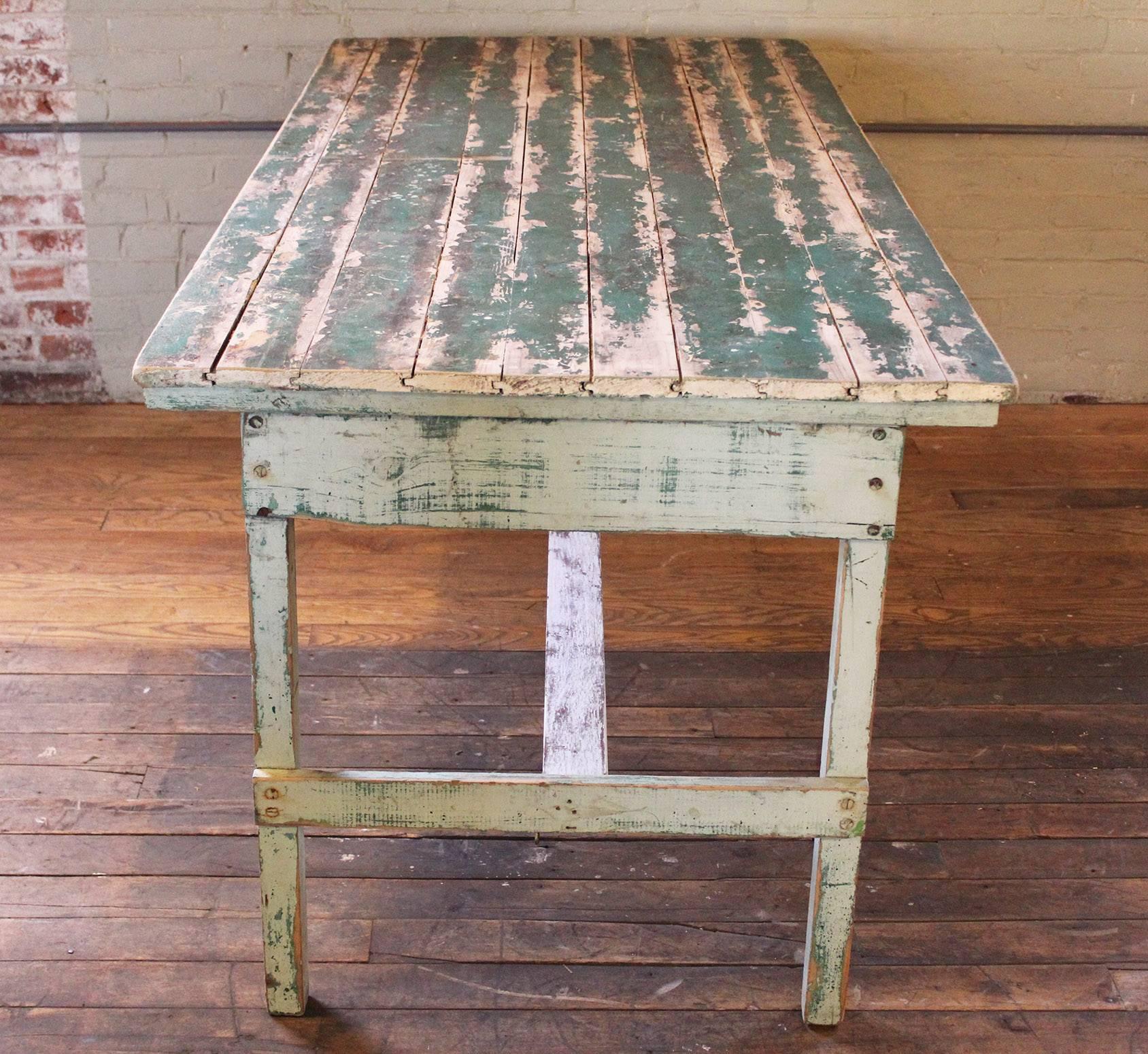 American Distressed Farm Table, Authentic Vintage Harvest Style