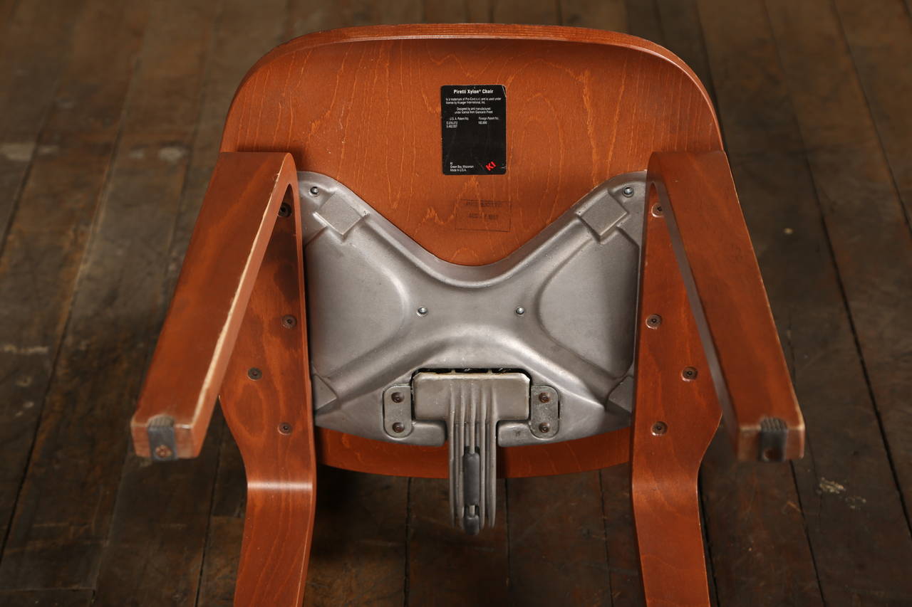 American Dining Chair, Mid-Century Modern, Piretti Xylon Bent Plywood Seat