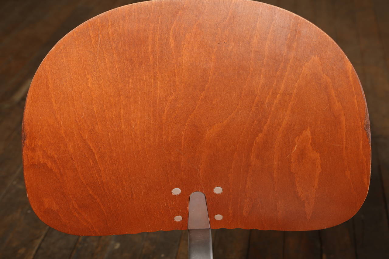 Cast Dining Chair, Mid-Century Modern, Piretti Xylon Bent Plywood Seat