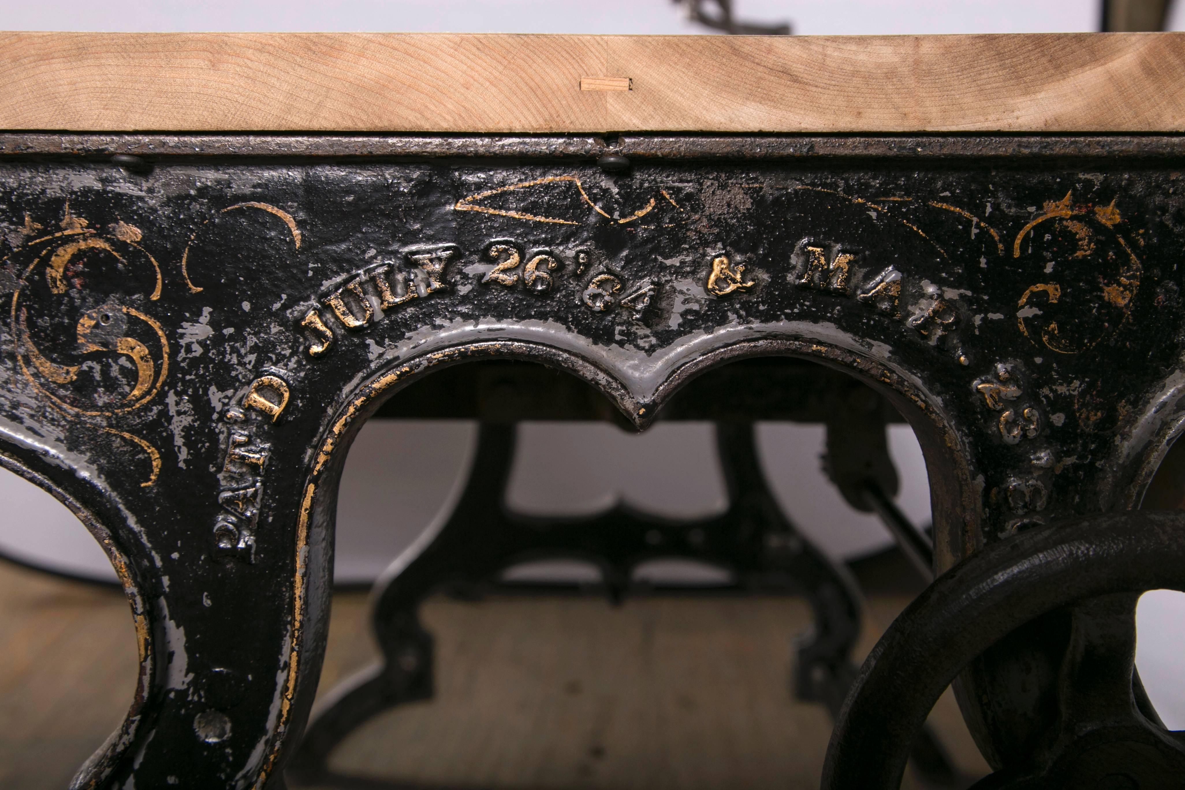 Vintage Industrial Desk In Good Condition In Oakville, CT