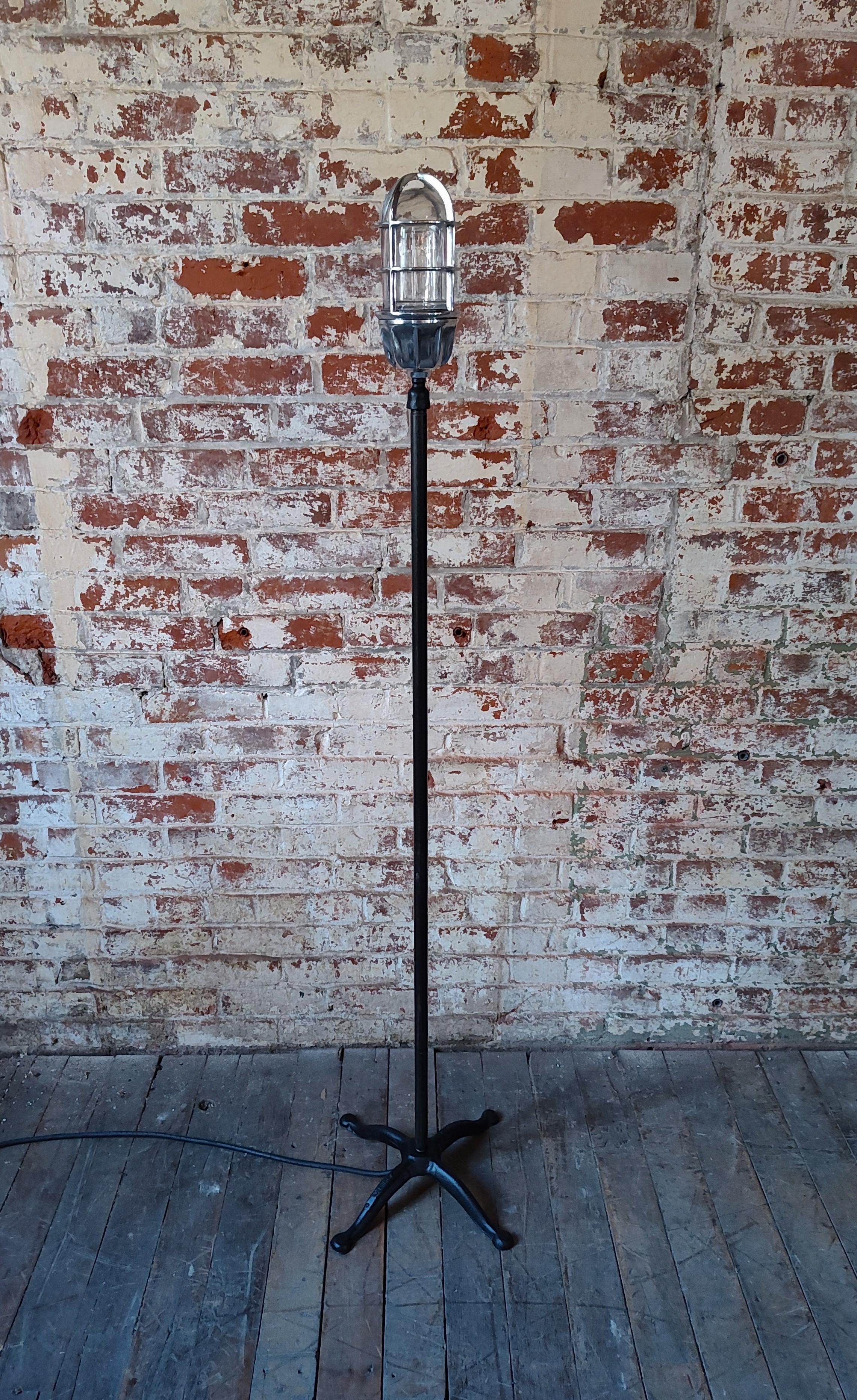American Ghost Light