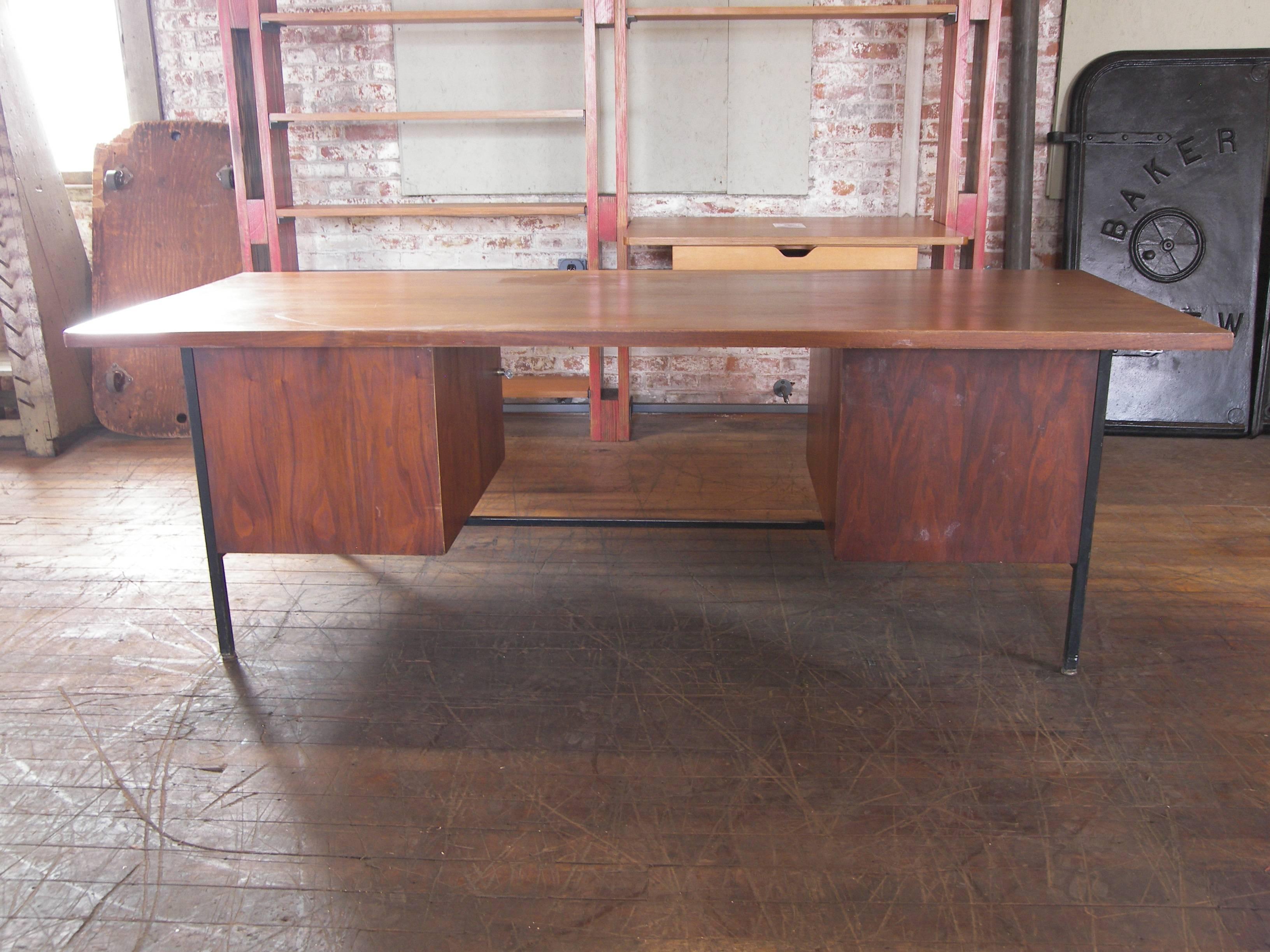 1950s Modern Wood and Metal Desk 5