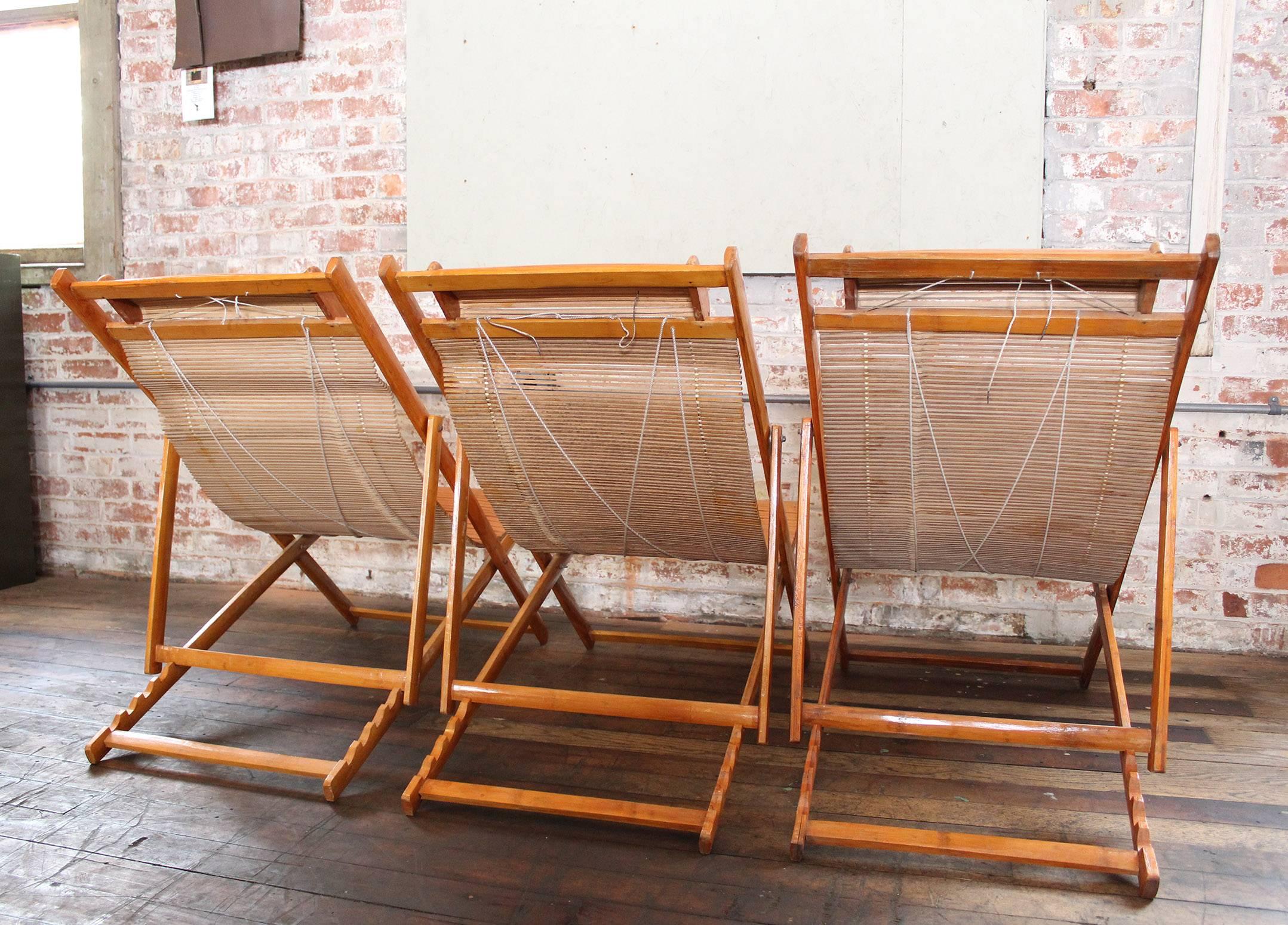 Mid-Century Modern Chaises longues vintage en bambou Chaises longues japonaises en bois:: chaises longues pliantes d'extérieur