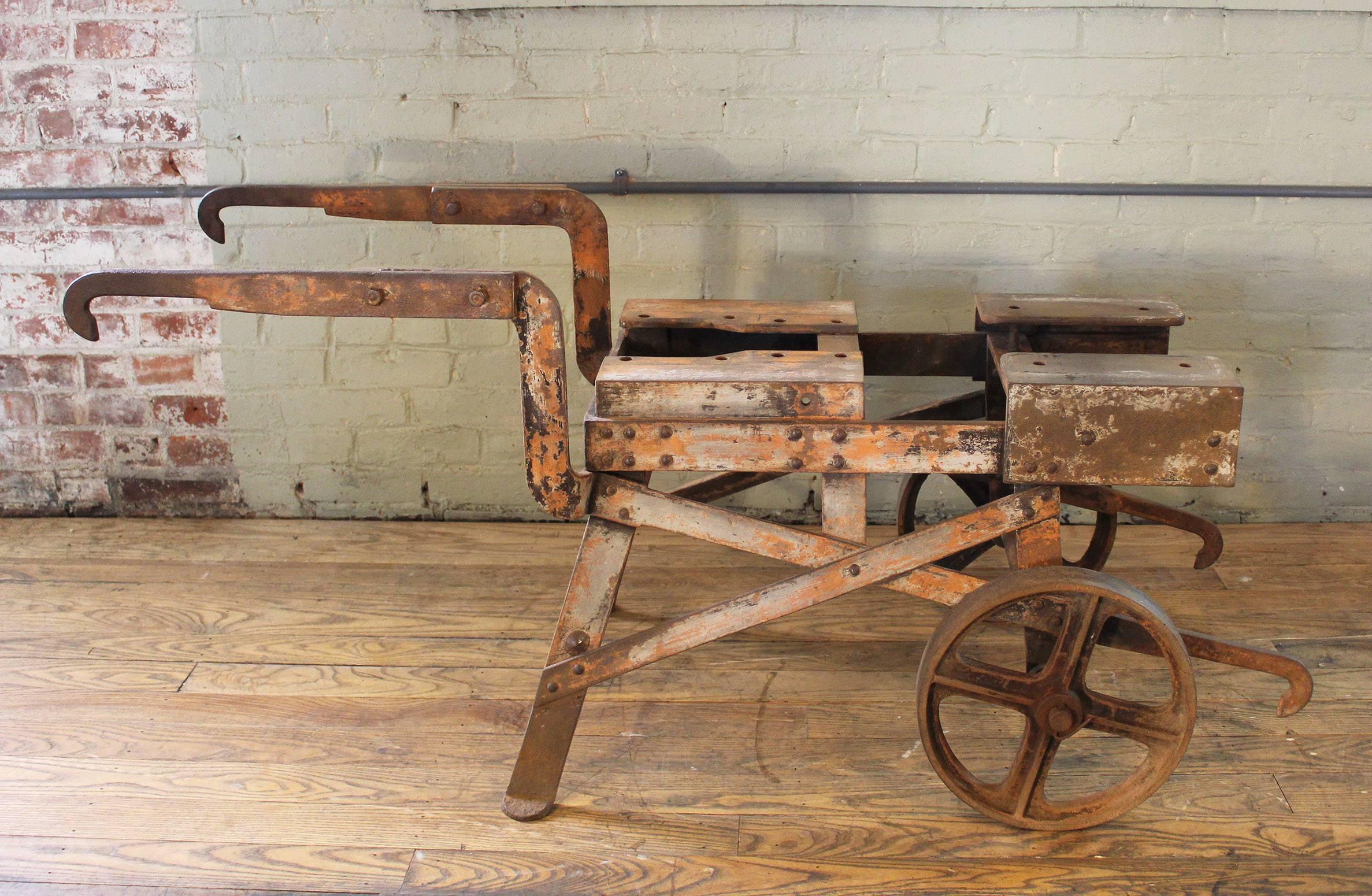 Cast Outdoor Object Steel & Iron Factory Shop Rolling Bar Cart Table Wheelbarrow