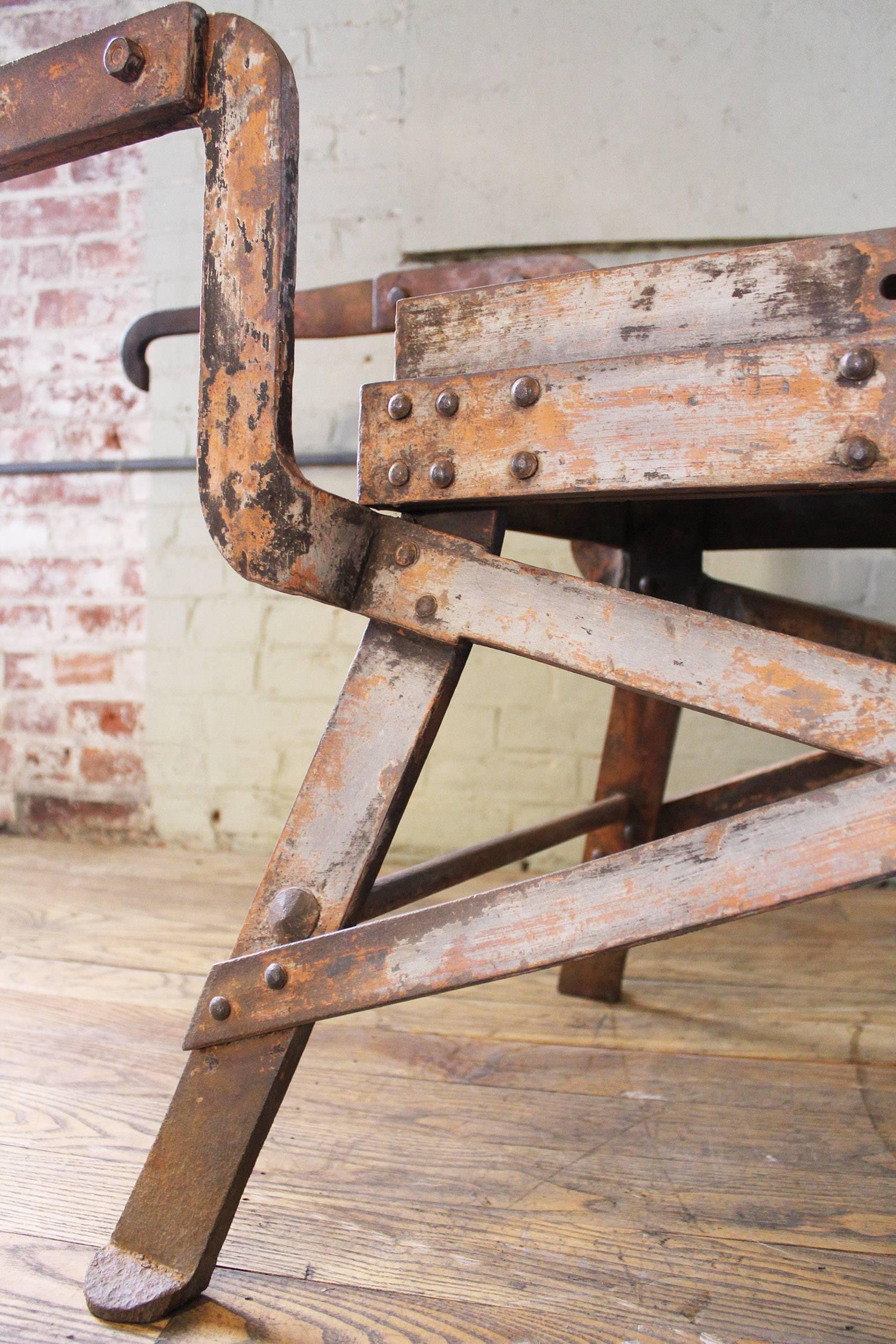 Outdoor Object Steel & Iron Factory Shop Rolling Bar Cart Table Wheelbarrow In Distressed Condition In Oakville, CT