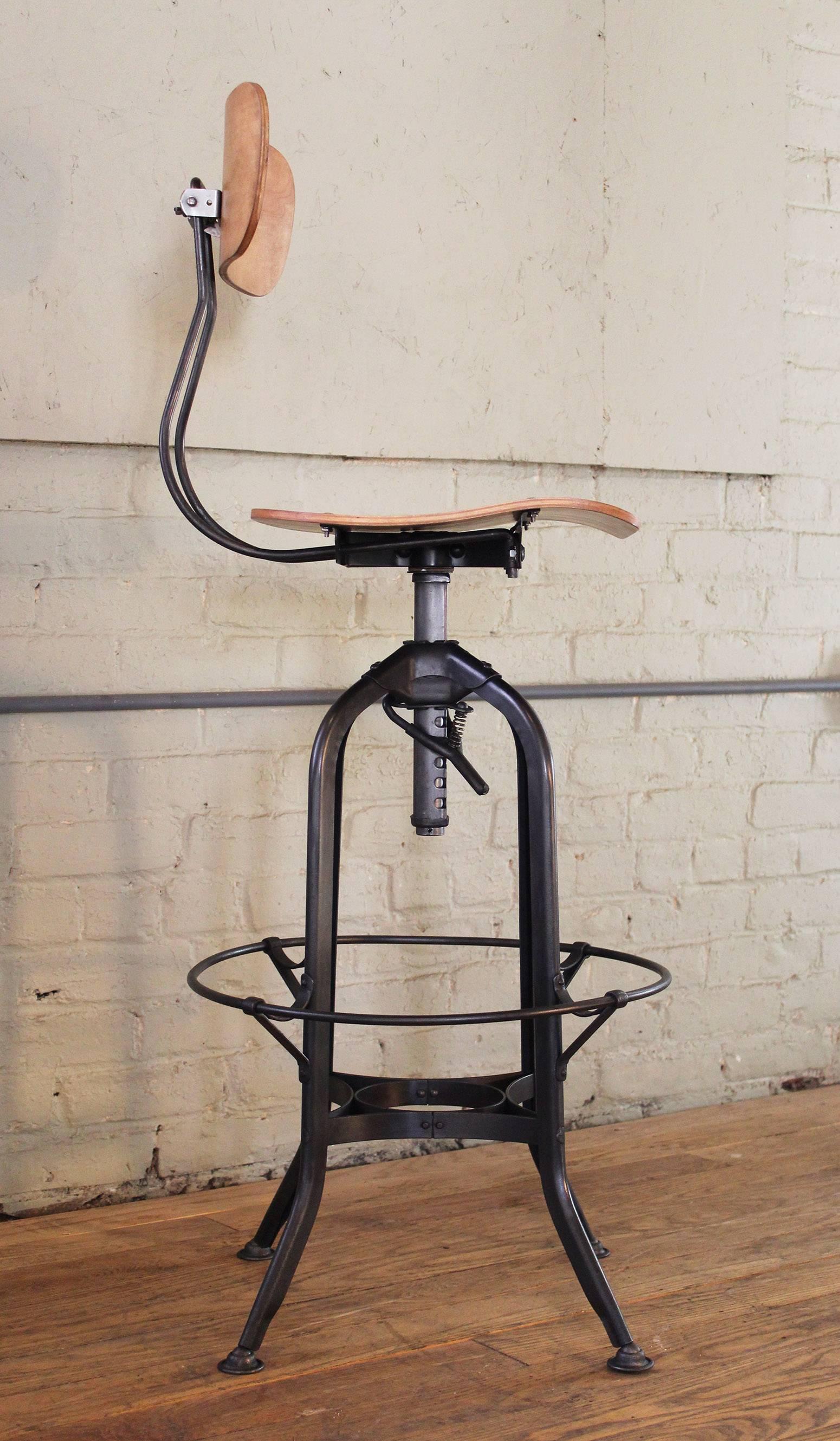 Toledo Bar Stool - Vintage Industrial Bent Plywood and Metal Adjustable  In Excellent Condition In Oakville, CT