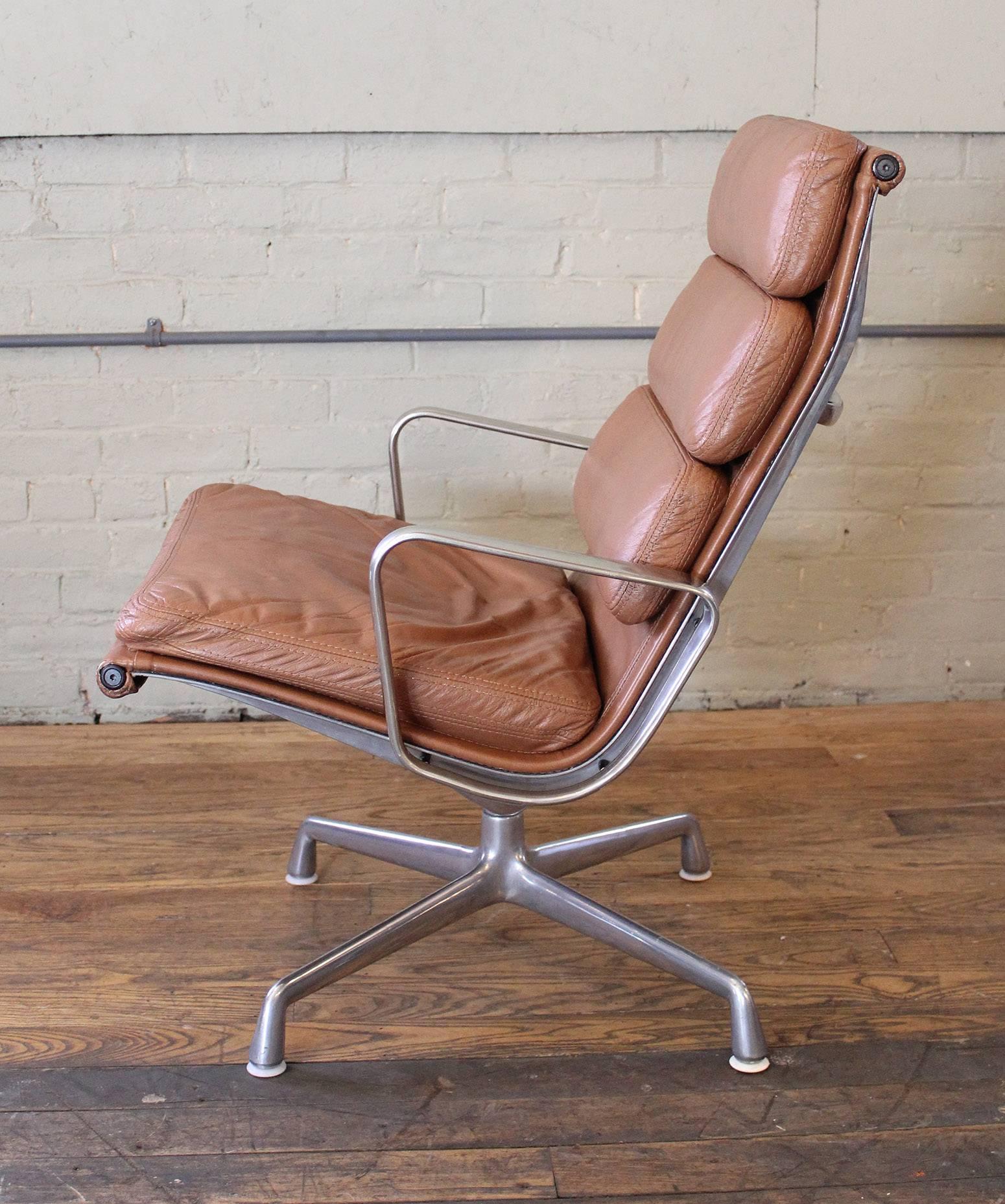 eames soft pad chair vintage
