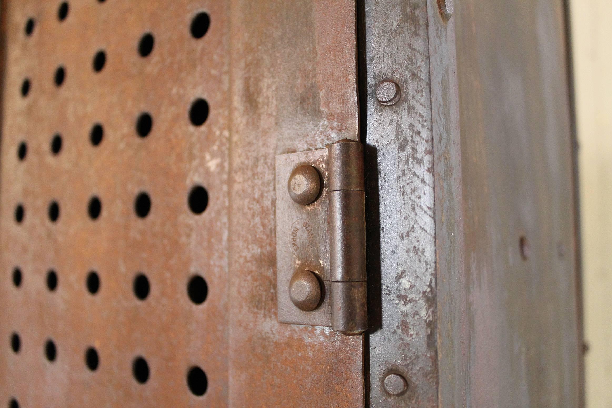 Pair of Vintage Industrial Steel Gym Storage Lockers In Distressed Condition In Oakville, CT