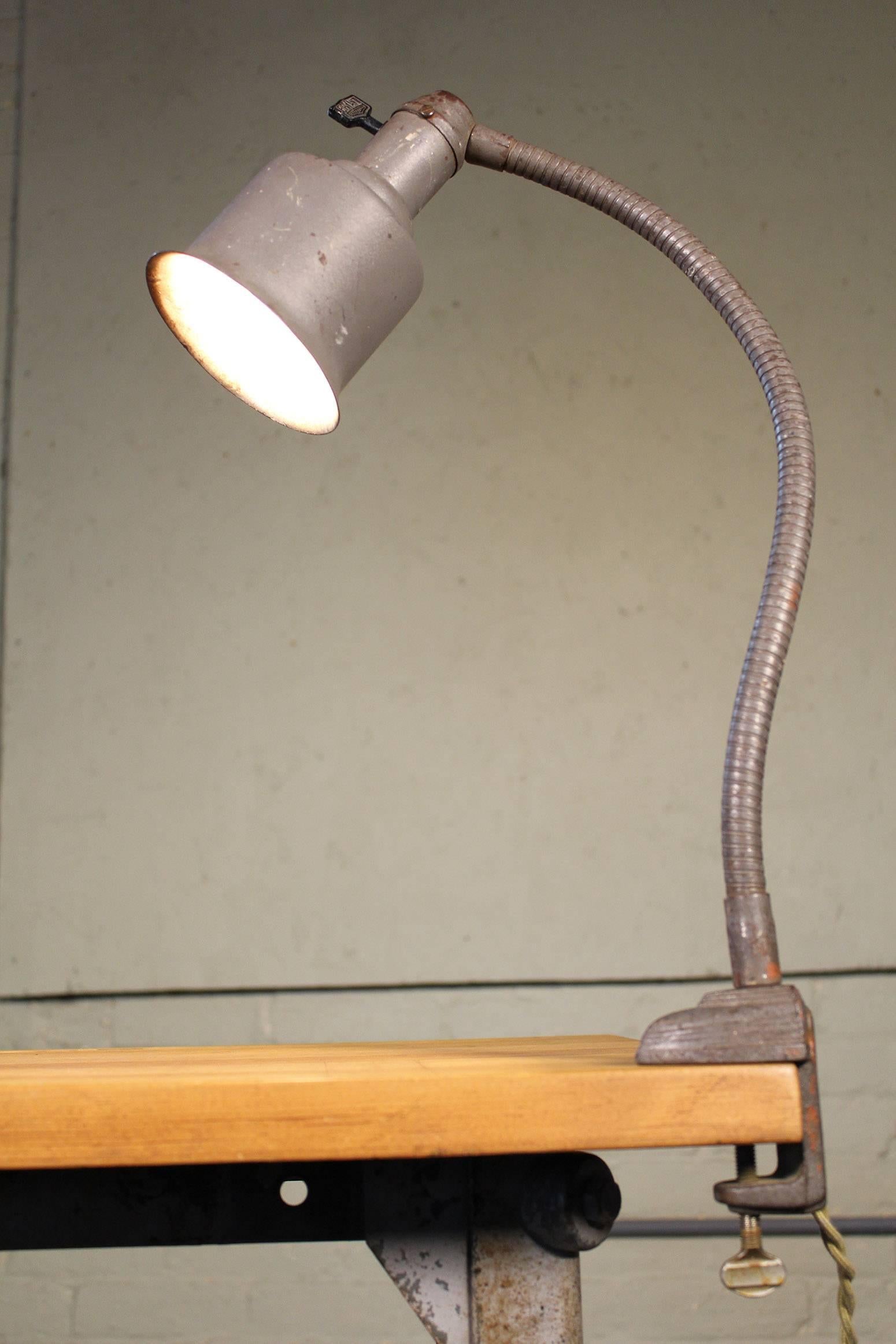 gooseneck lamp clamp
