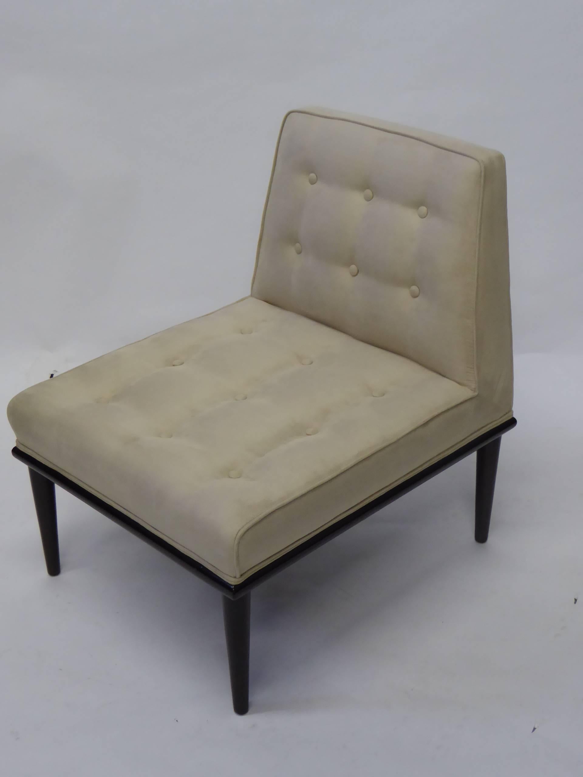 1950s Edward Wormley Style Mid Century Modern Slipper Chair in Ultrasuede In Excellent Condition In Miami, FL