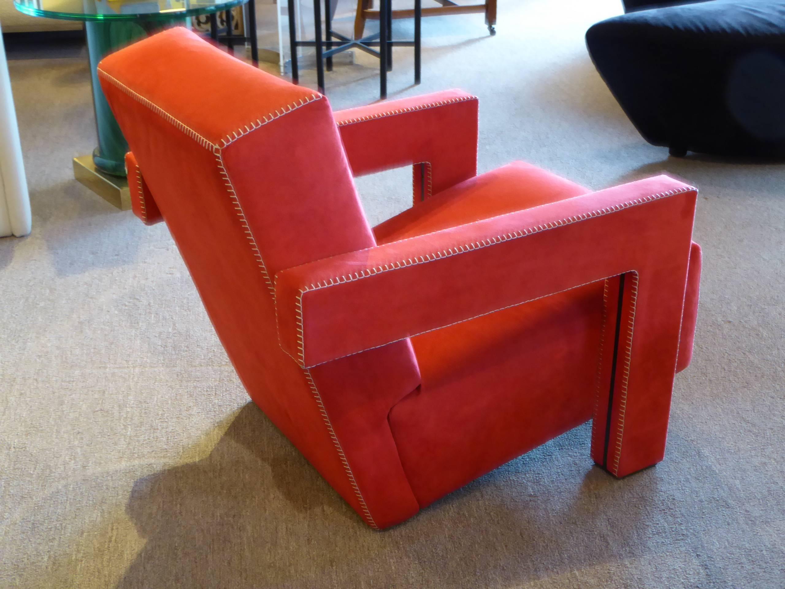 Modern Gerrit Rietveld Utrecht Chair by Cassina