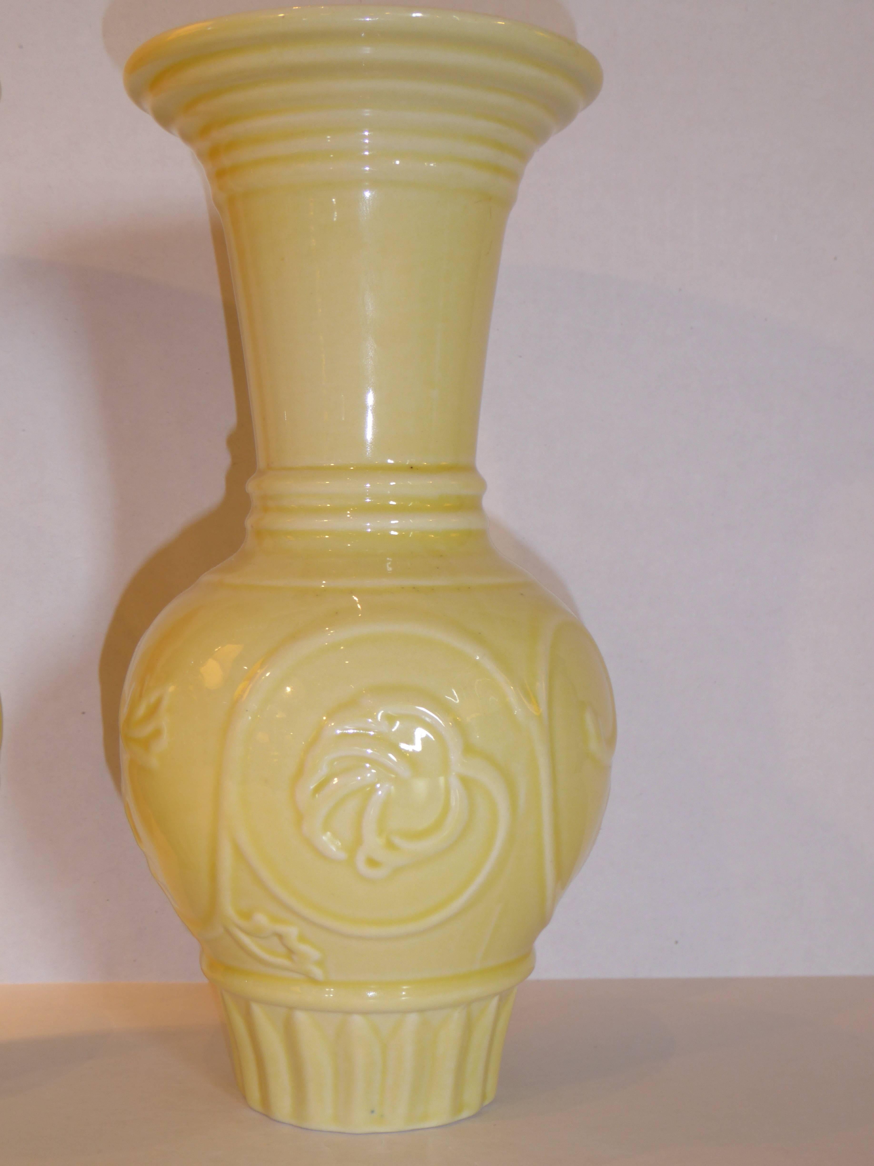 Mid-20th Century Very Rare Pair Trenton Potteries Art Deco Vases TAC
