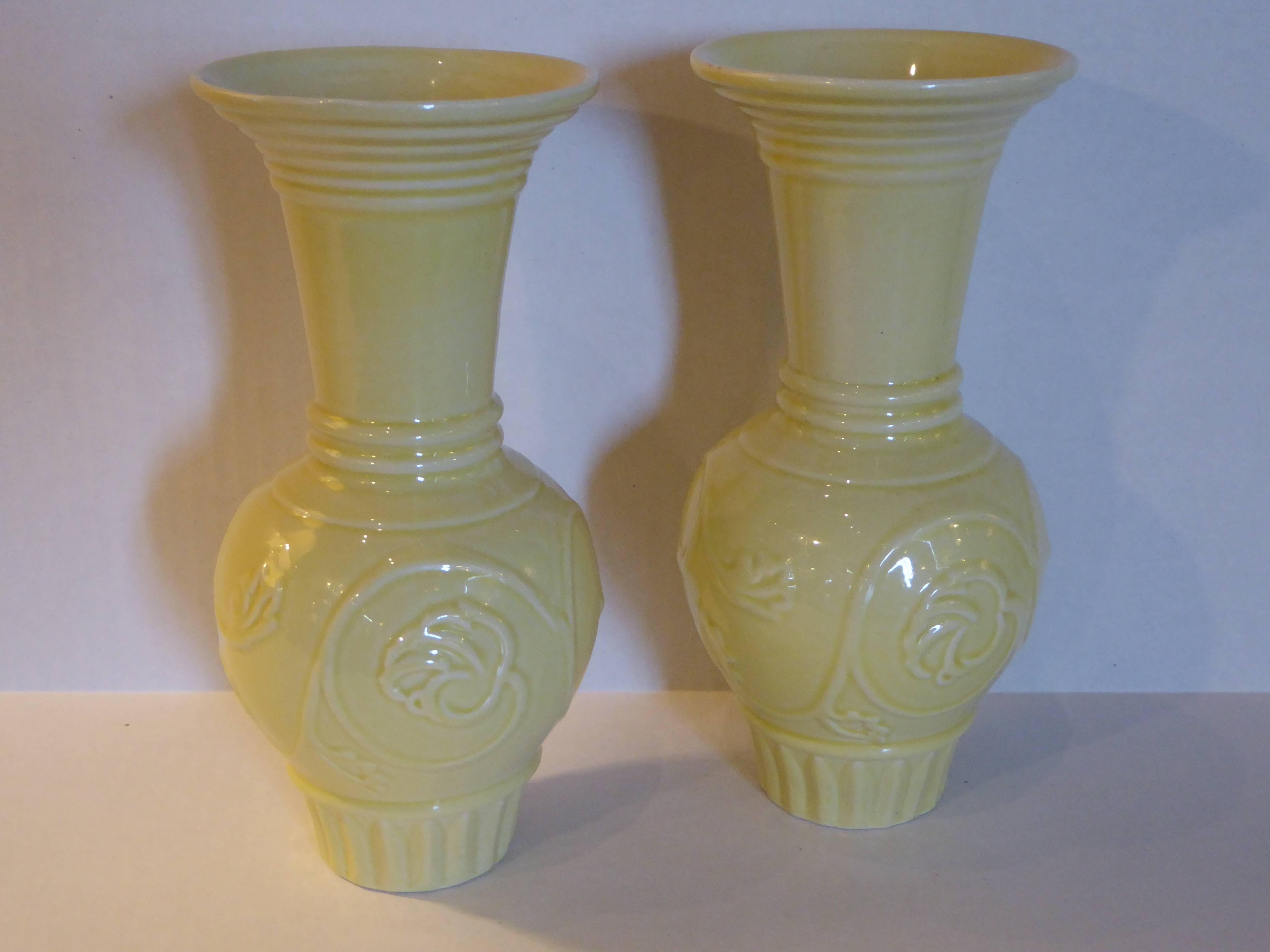 Very Rare Pair Trenton Potteries Art Deco Vases TAC 1