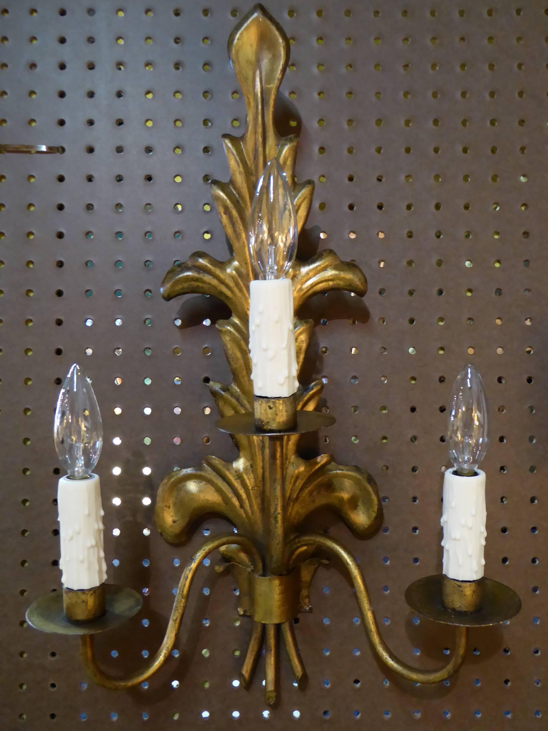 Modern Pair of Acanthus Leaf Gilt Metal Three-Candle Sconces 1950s For Sale 1
