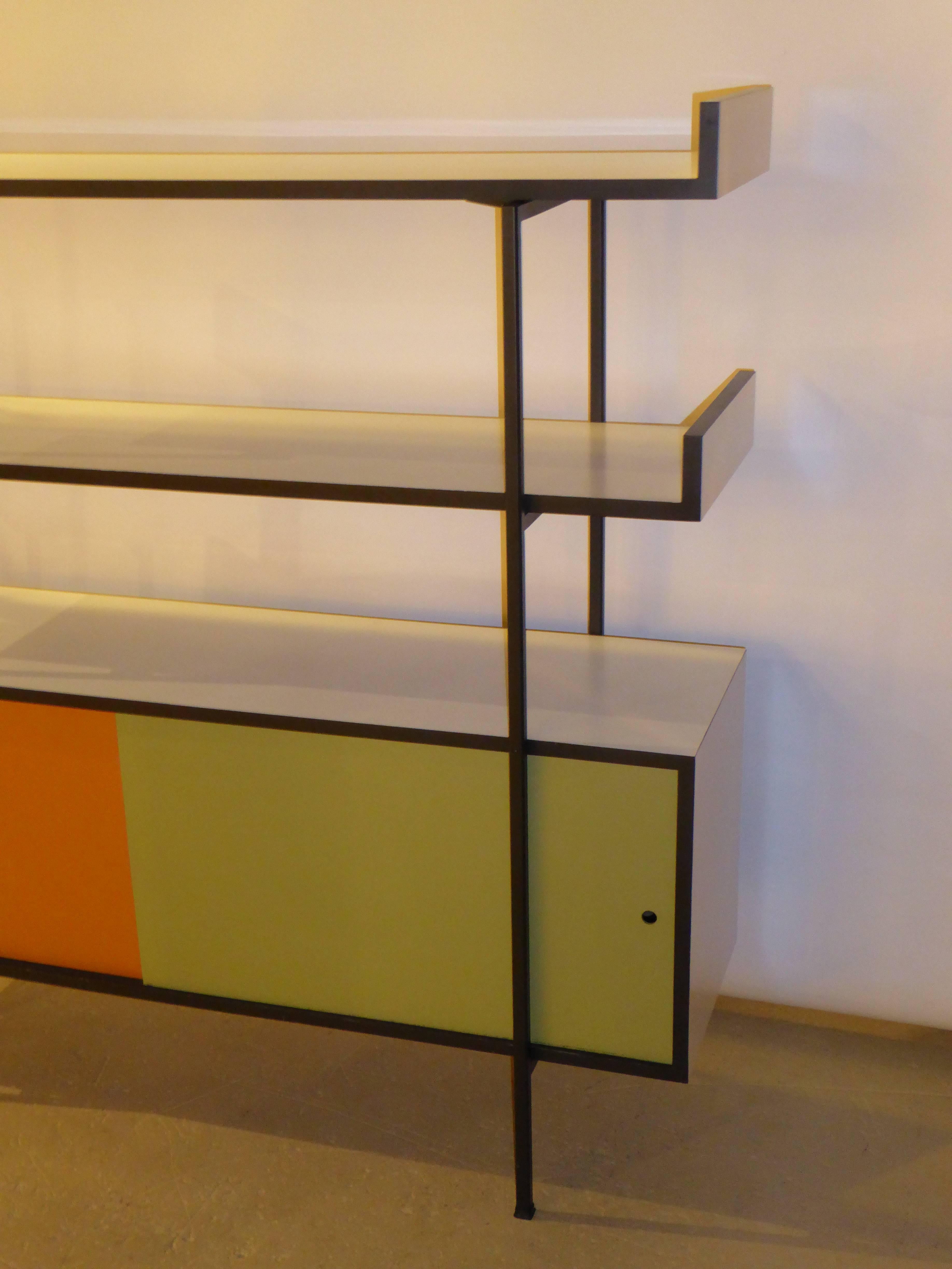 Mid-20th Century 1950s Credenza Shelves Room Divider in the Manner of Paul McCobb