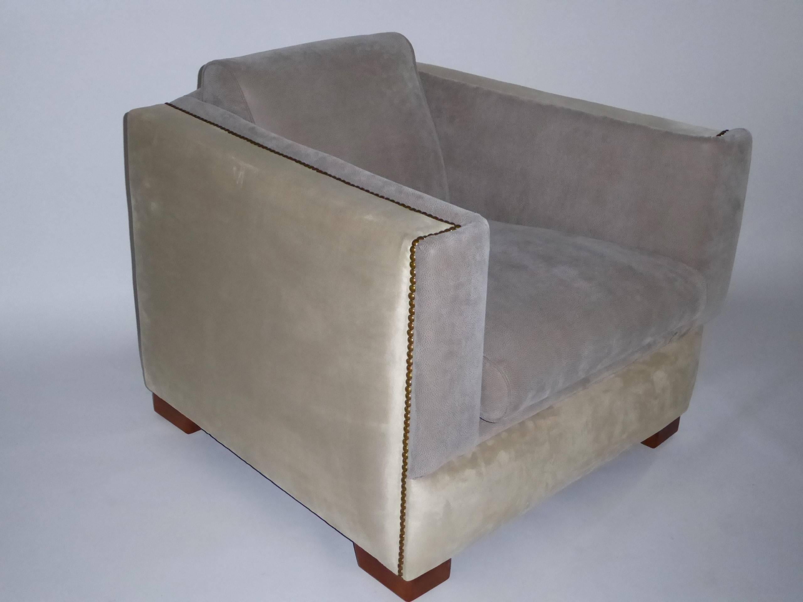 Streamlined Moderne 1940s Paul Frankl Style Streamline Moderne Lounge Chair in Two-Tone Ultrasuede
