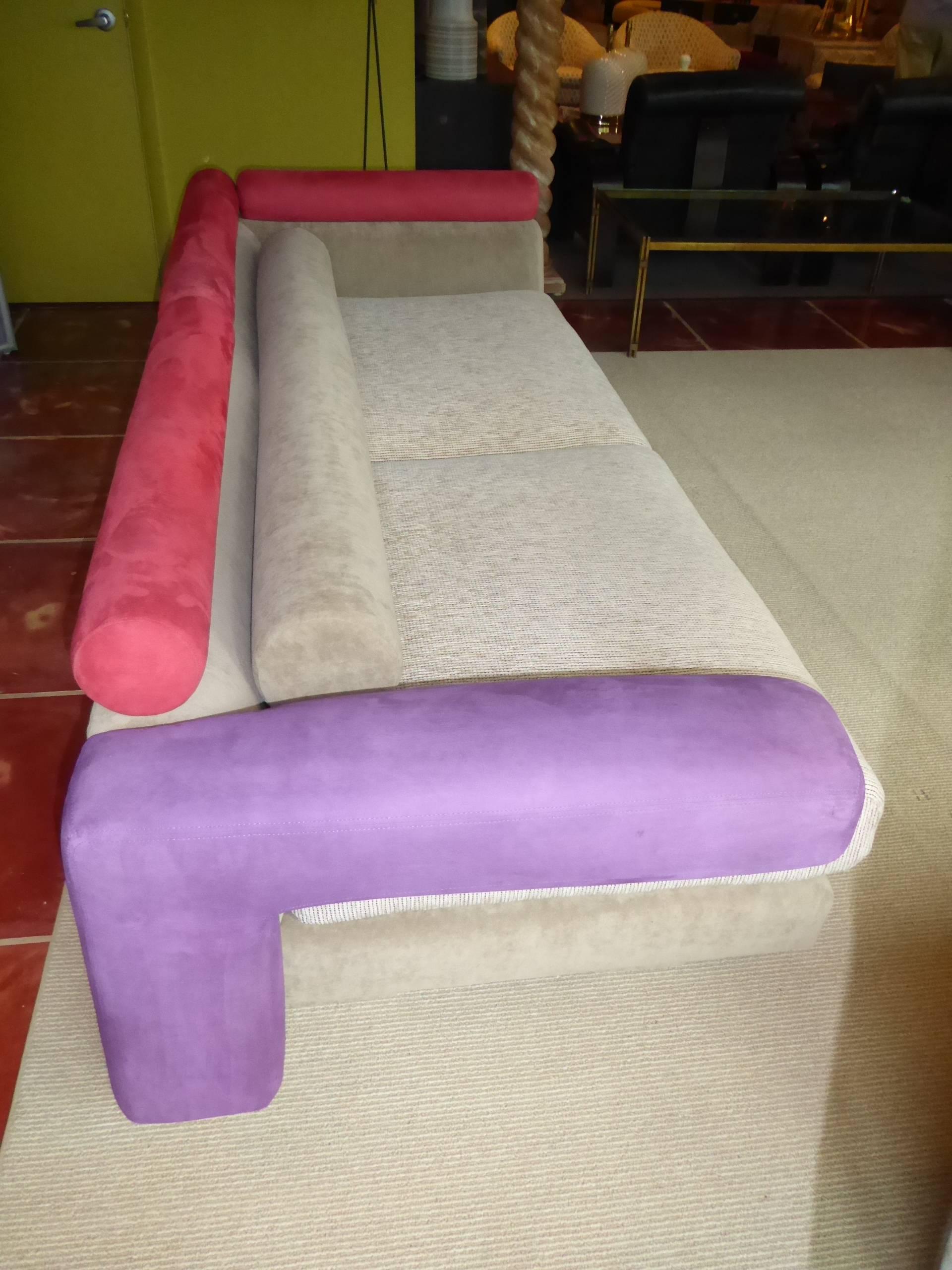 1980s Elegant Post Modern Memphis Inspired Sofa 1