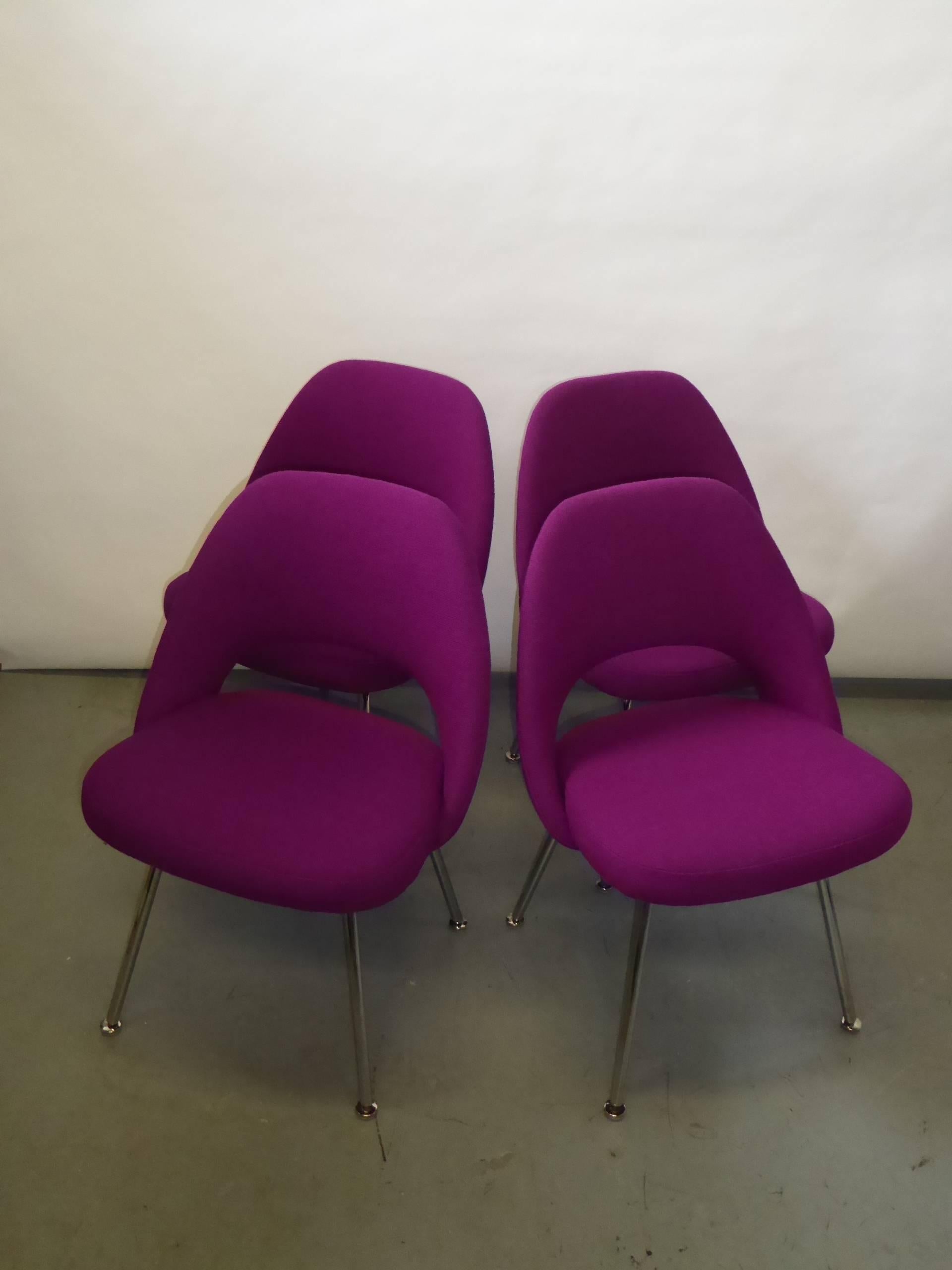 FOUR 1950s Saarinen No. 71 Series Chairs for Knoll In Excellent Condition In Miami, FL