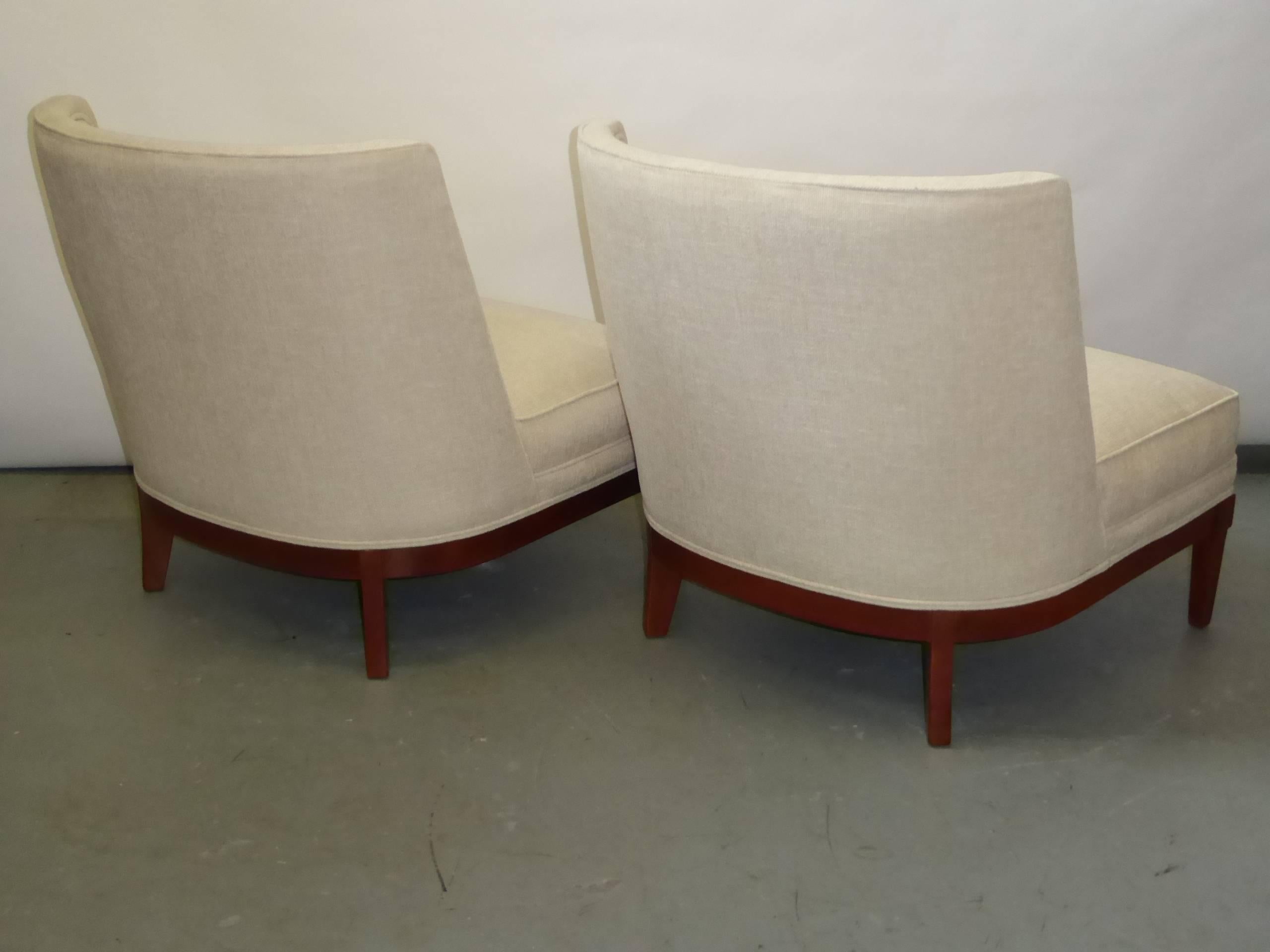  PAIR Sophisticated 1940s Slipper Lounge Chairs In Excellent Condition In Miami, FL