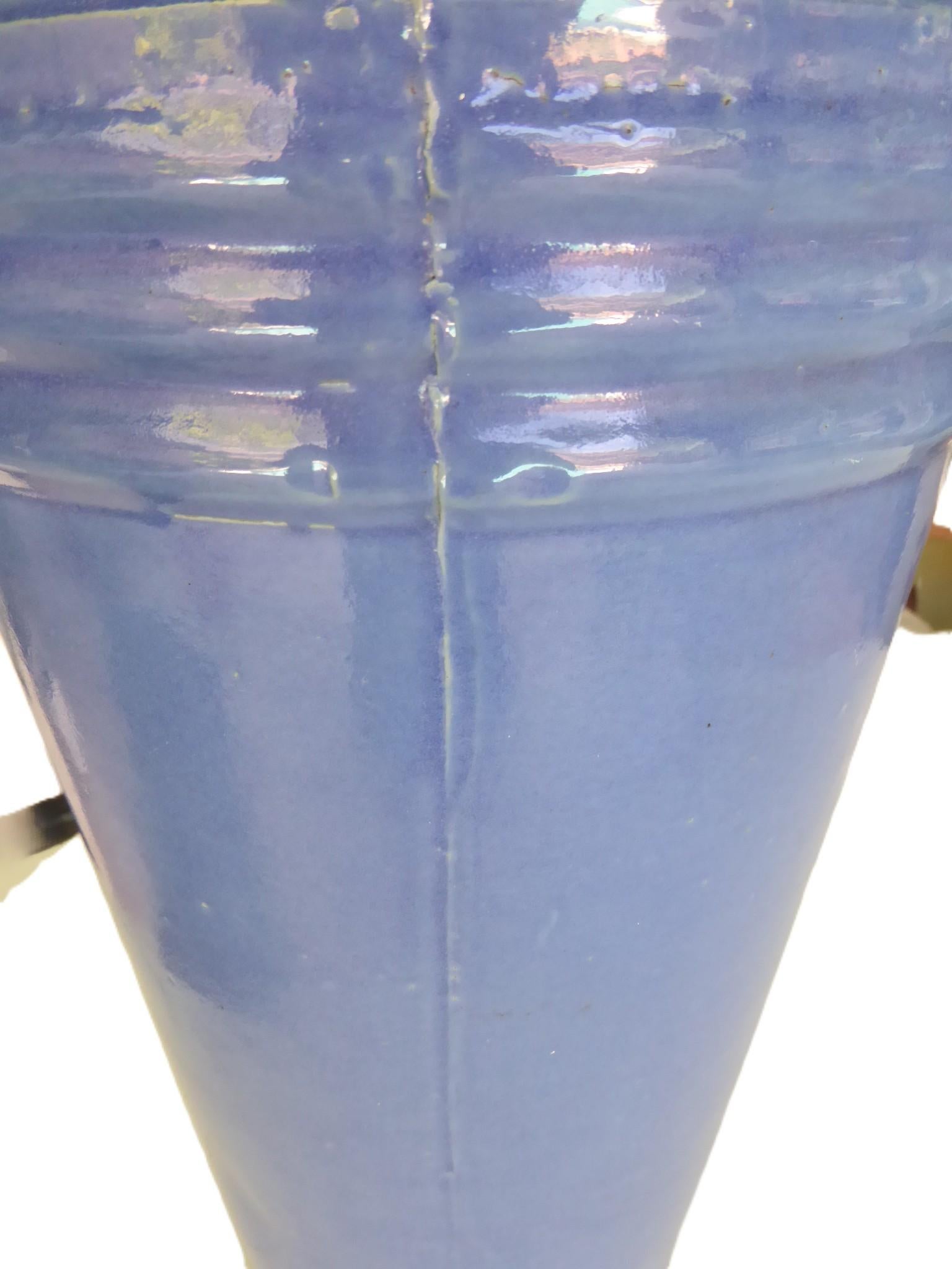 Ceramiche di Zanesville, Ohio  Vaso blu in ceramica Arts & Crafts 1940s in vendita 4