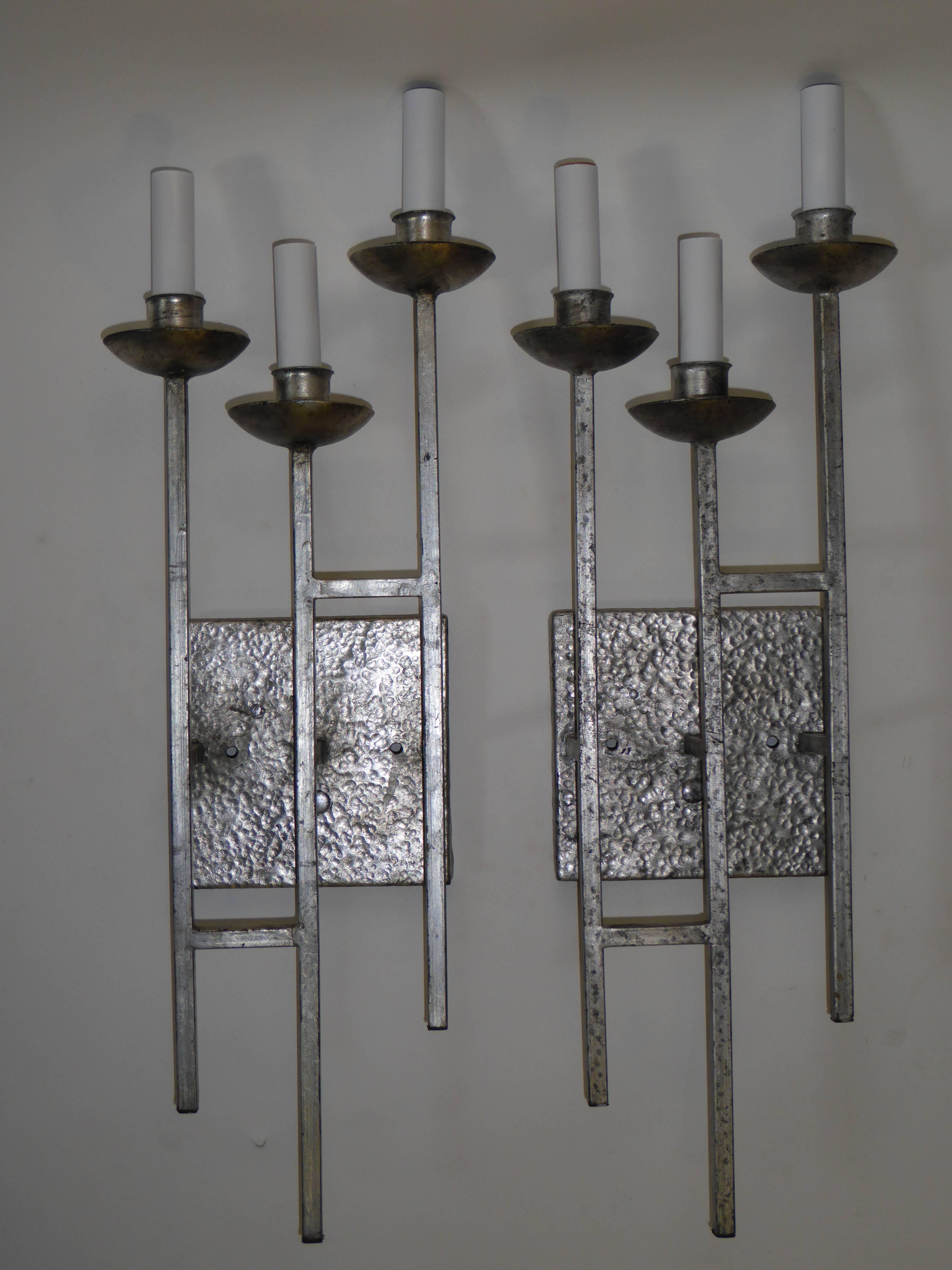 American 1960s Brutalist Modern Hammered Silvered Metal Pair of Sconces Appliques