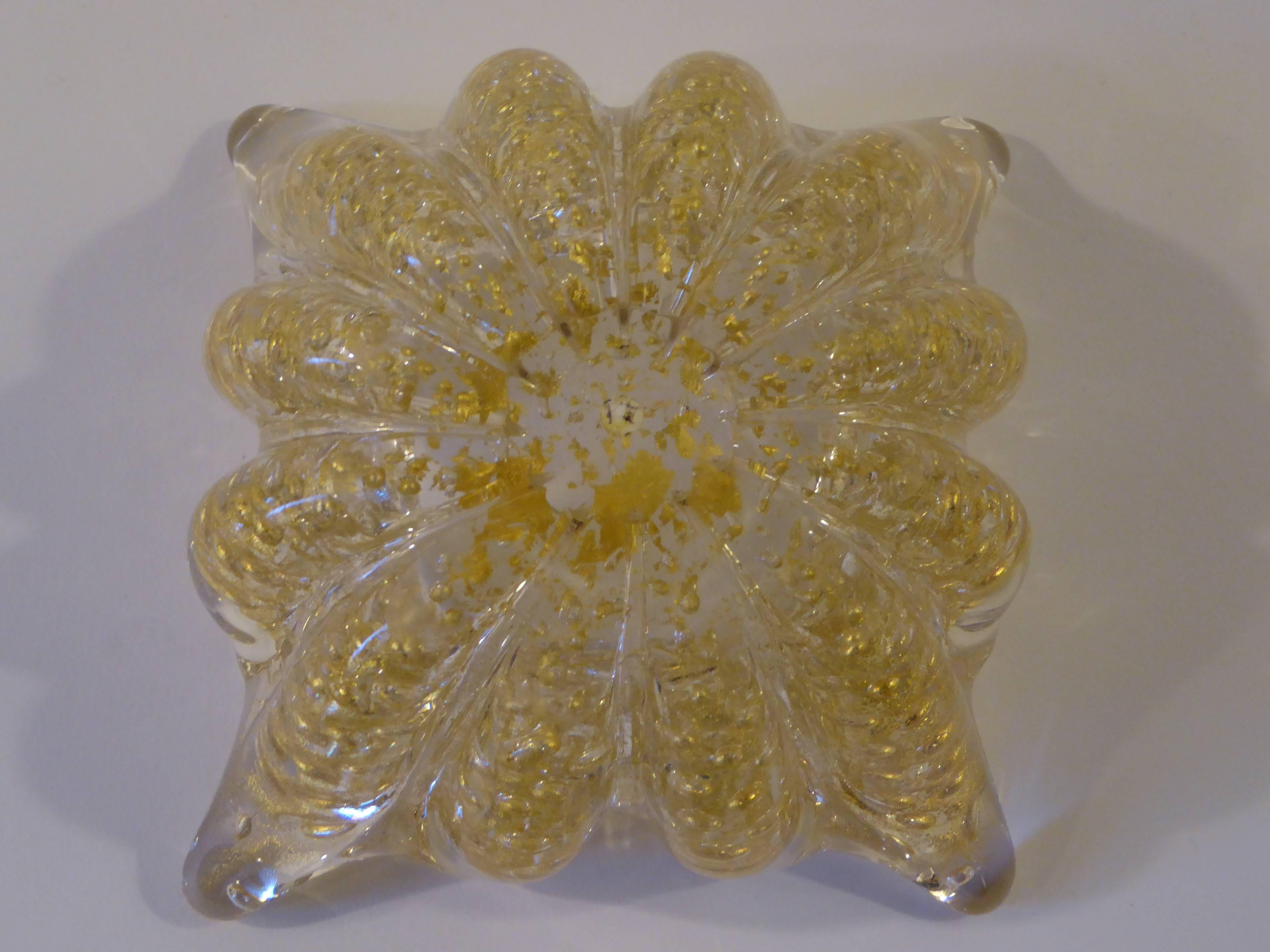Vase en verre soufflé infusé de feuilles d'or Barovier des années 1950 en vente 1