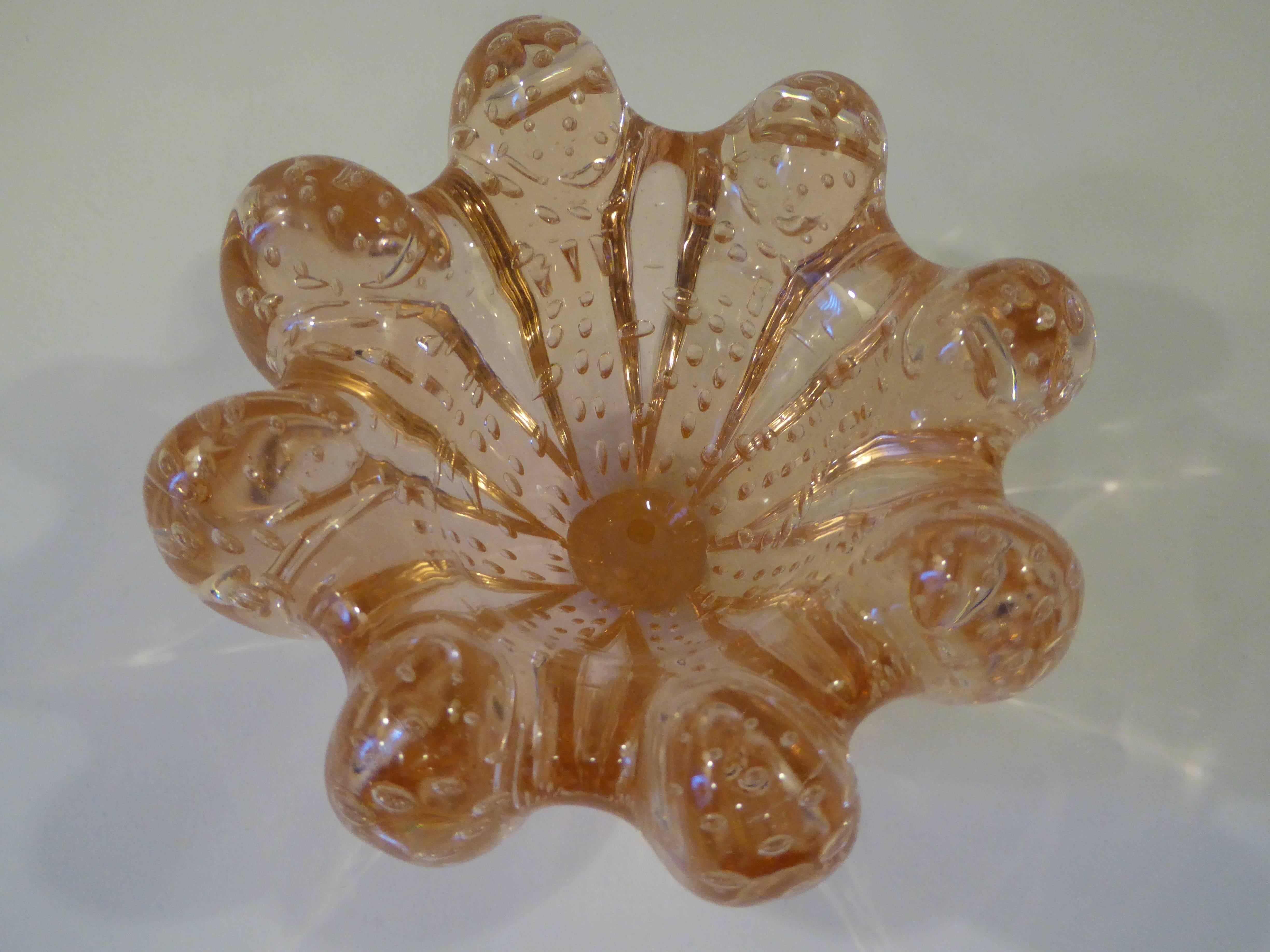Mid-Century Modern 1950s Seguso Bubbling Pink Confection Murano Glass Bowl For Sale