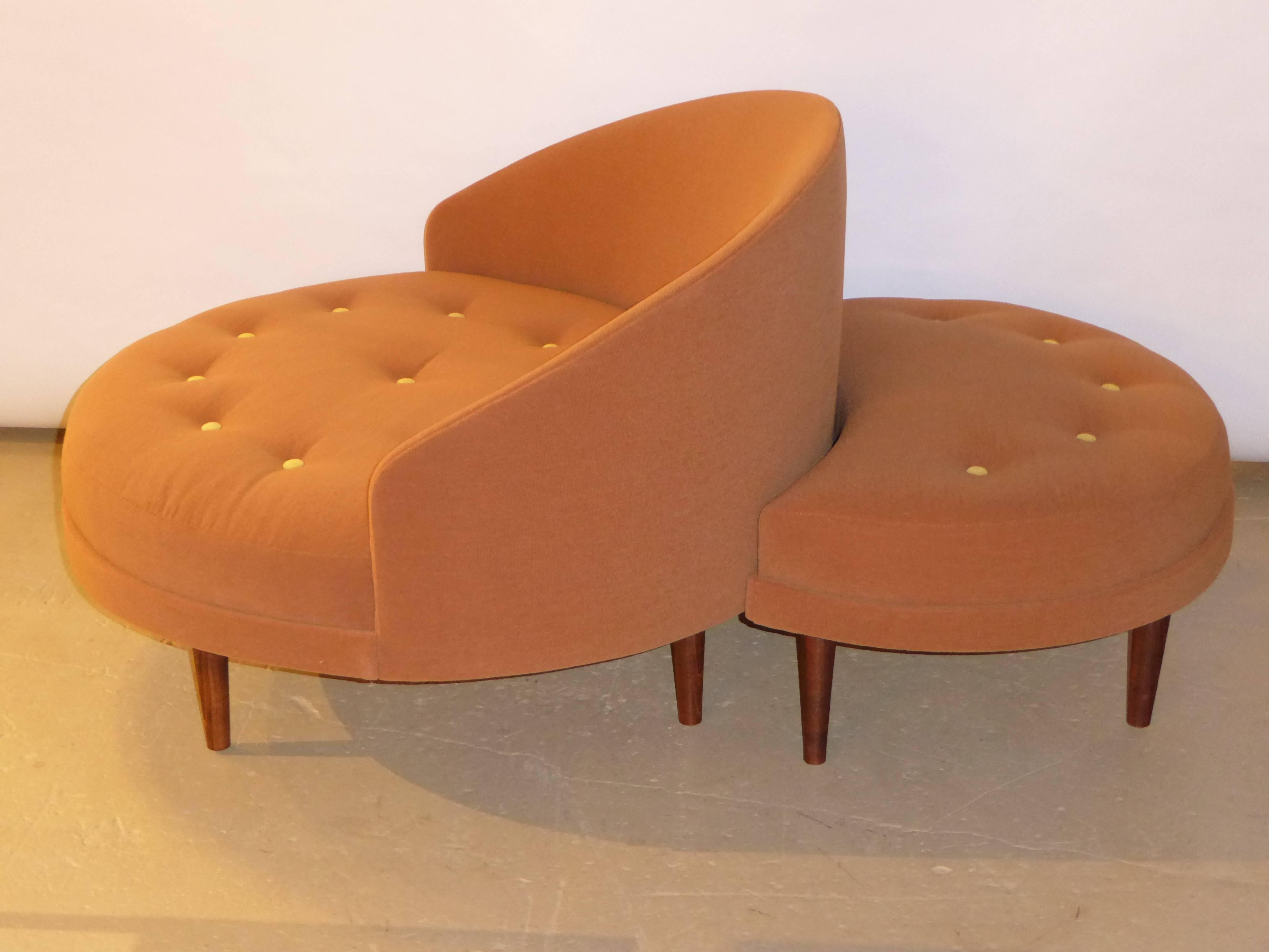circular lounge chair