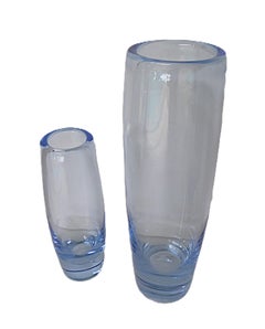 Coppia di vasi cilindrici in vetro blu in stile Mid-Century Modern, firmati Lutken Holmegaard, anni ’60