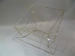 "Contour" Modern Transparent Acrylic Lounge Chair by David Colwell, 1968
