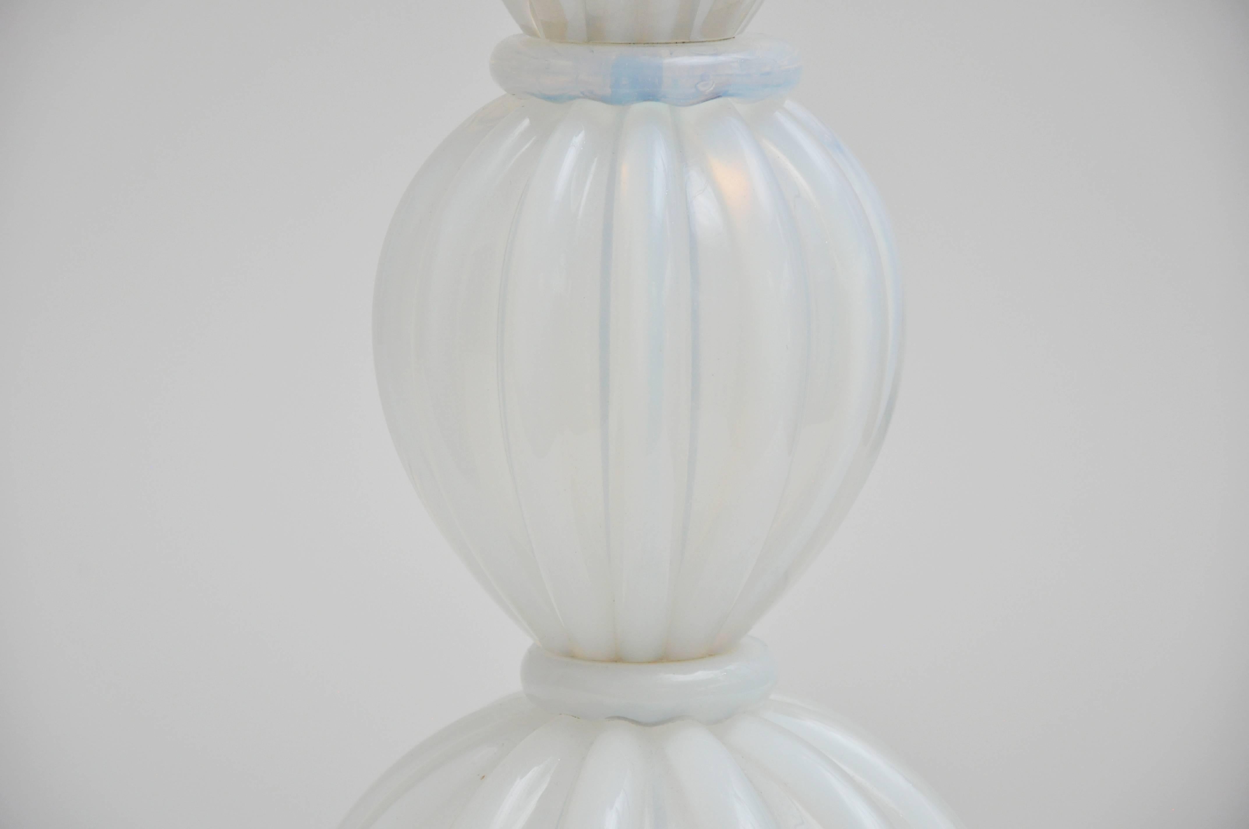Murano White Glass Lamp (Muranoglas) im Angebot