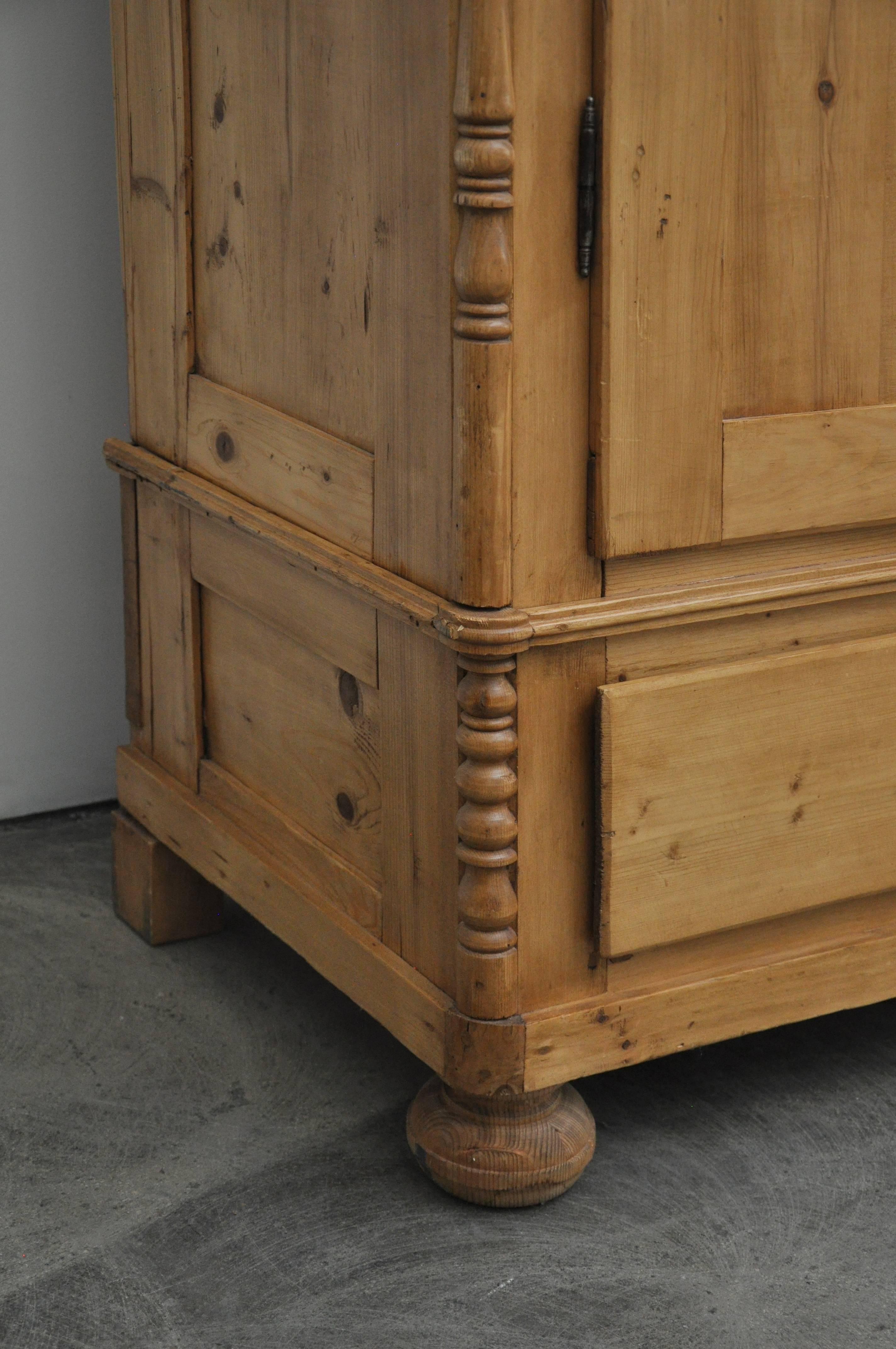 Mid-19th Century German Pine Cupboard