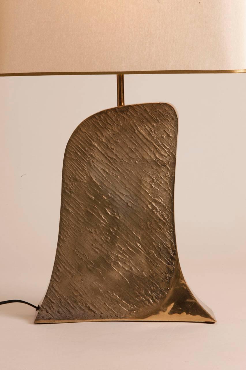 French Brutalist bronze table lamp with custom silk shade made in Paris.