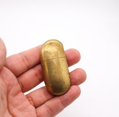 TIFFANY & CO 1982 Briquet de poche « Bean » de Elsa Peretti, couleur pétrole, en bronze massif poli