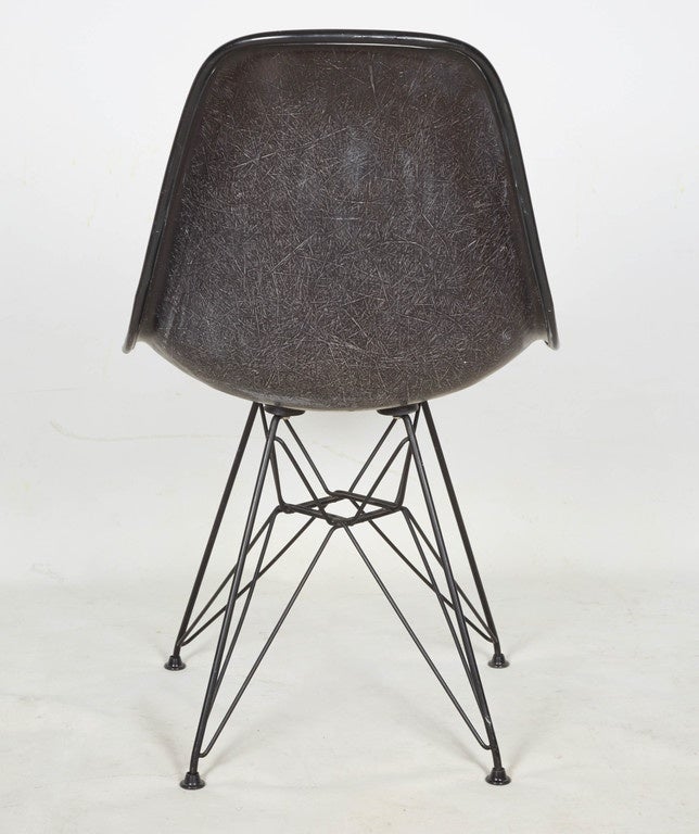 20th Century Eames Side Chair in Black