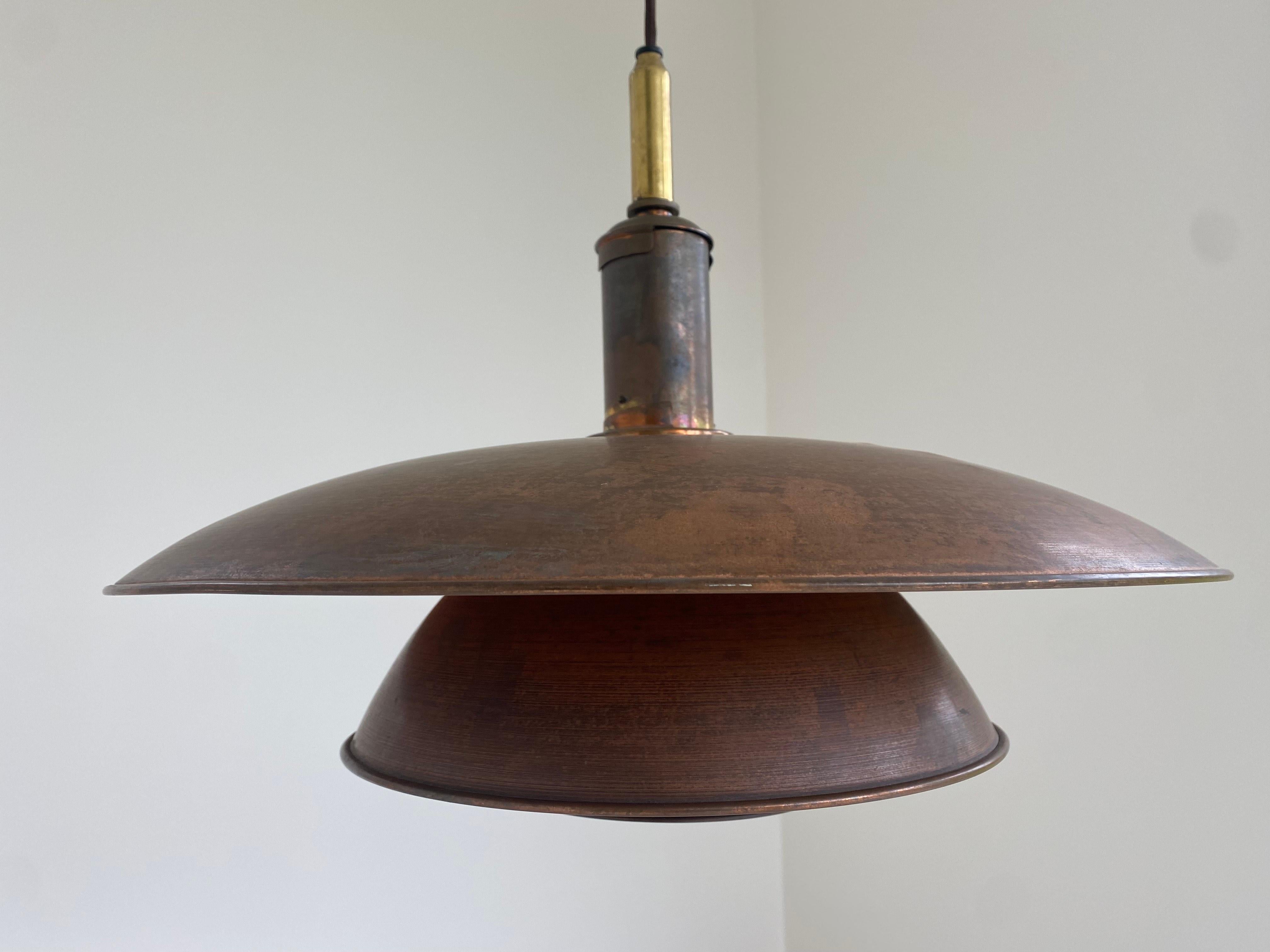 Scandinavo moderno Grande ciondolo Poul Henningsen 'Brevettato' in rame, L.A. Danimarca anni '30 in vendita