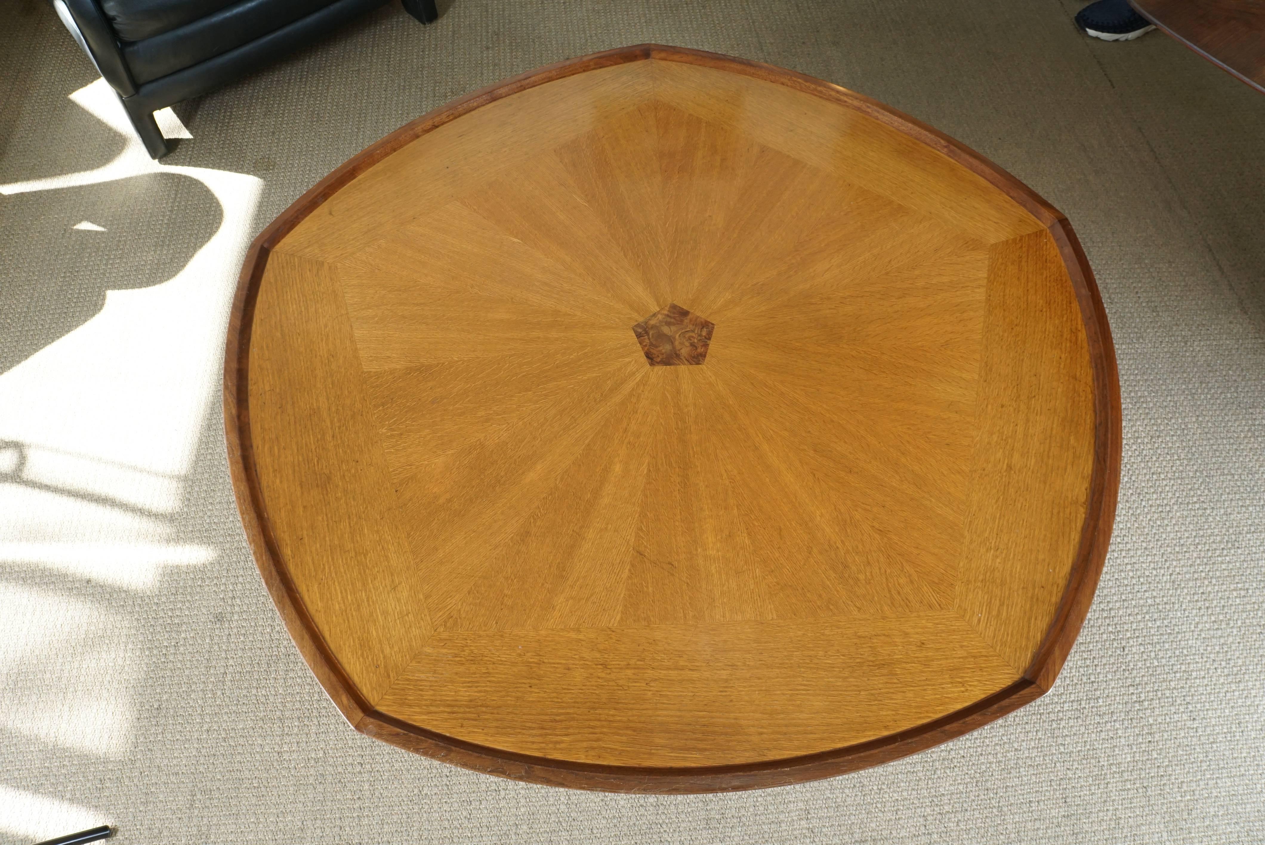 Walnut Top Coffee Table with Stretcher Base In Excellent Condition In Hudson, NY