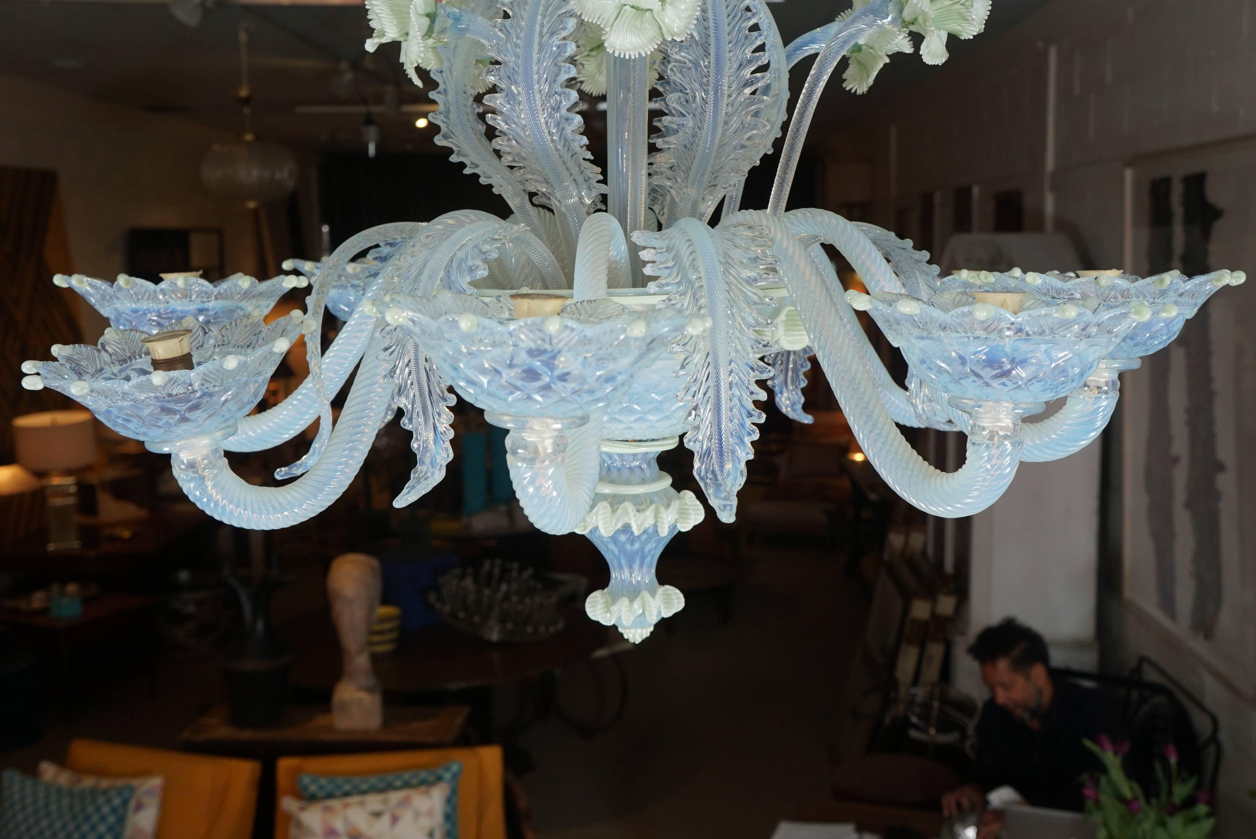 Murano Glass Eight-Arm Chandelier In Excellent Condition For Sale In Hudson, NY