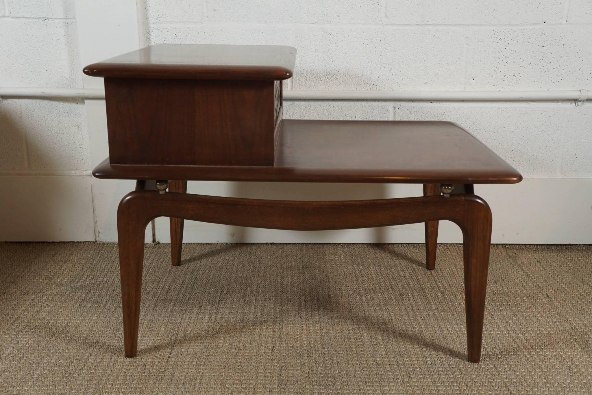 Pair of Walnut Stepped Tables In Excellent Condition For Sale In Hudson, NY