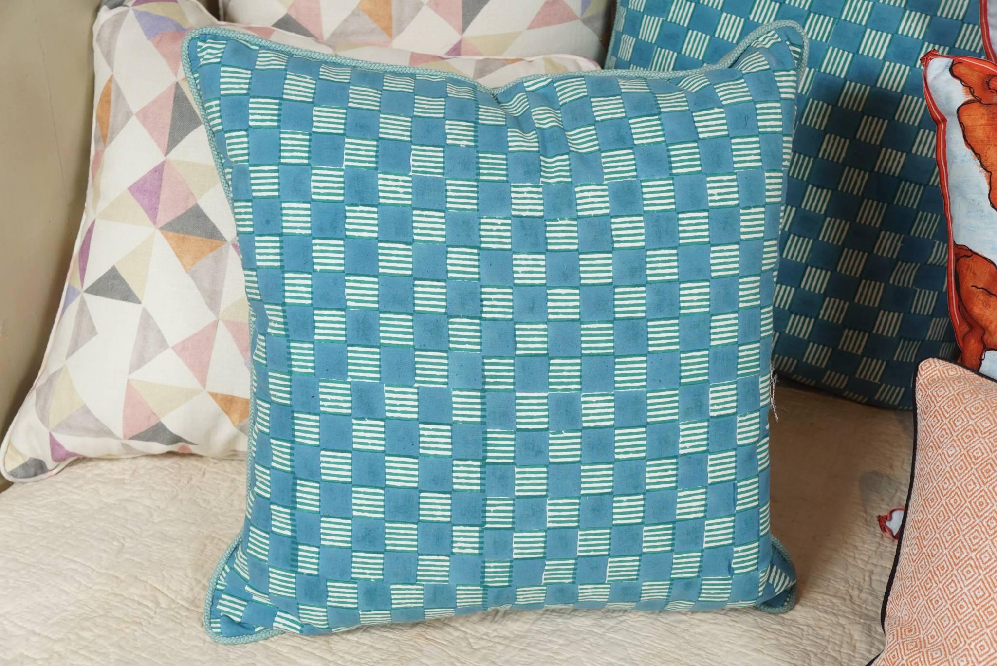 Assortment of Pillows in Hand Blocked Fabrics In Excellent Condition For Sale In Hudson, NY