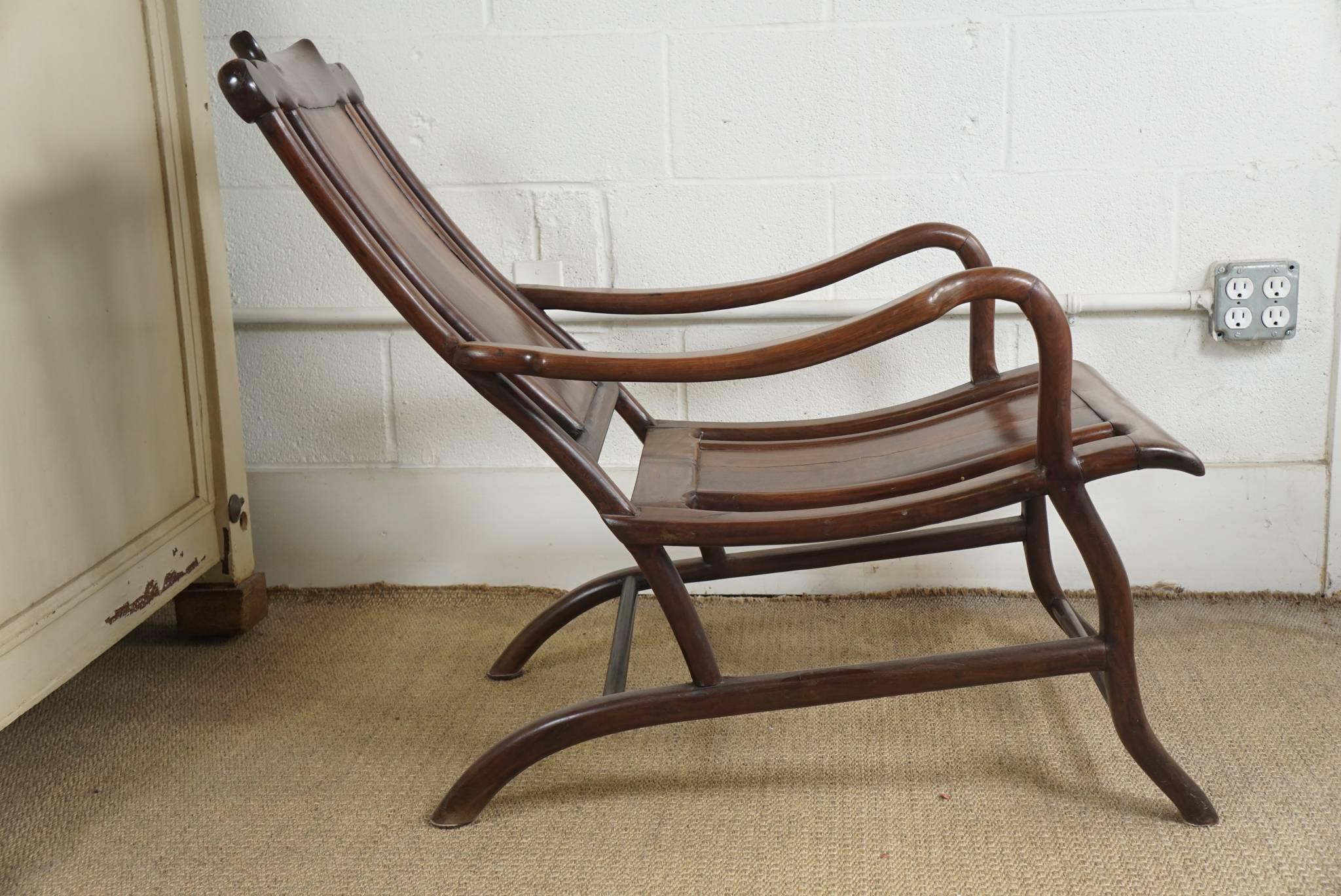 Chinese Plantation Chair in Walnut In Excellent Condition For Sale In Hudson, NY