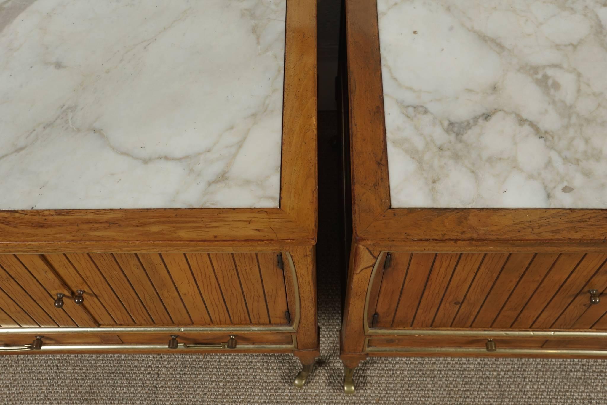 Pair of End Tables with a Maple Finish and Marble Tops For Sale 5