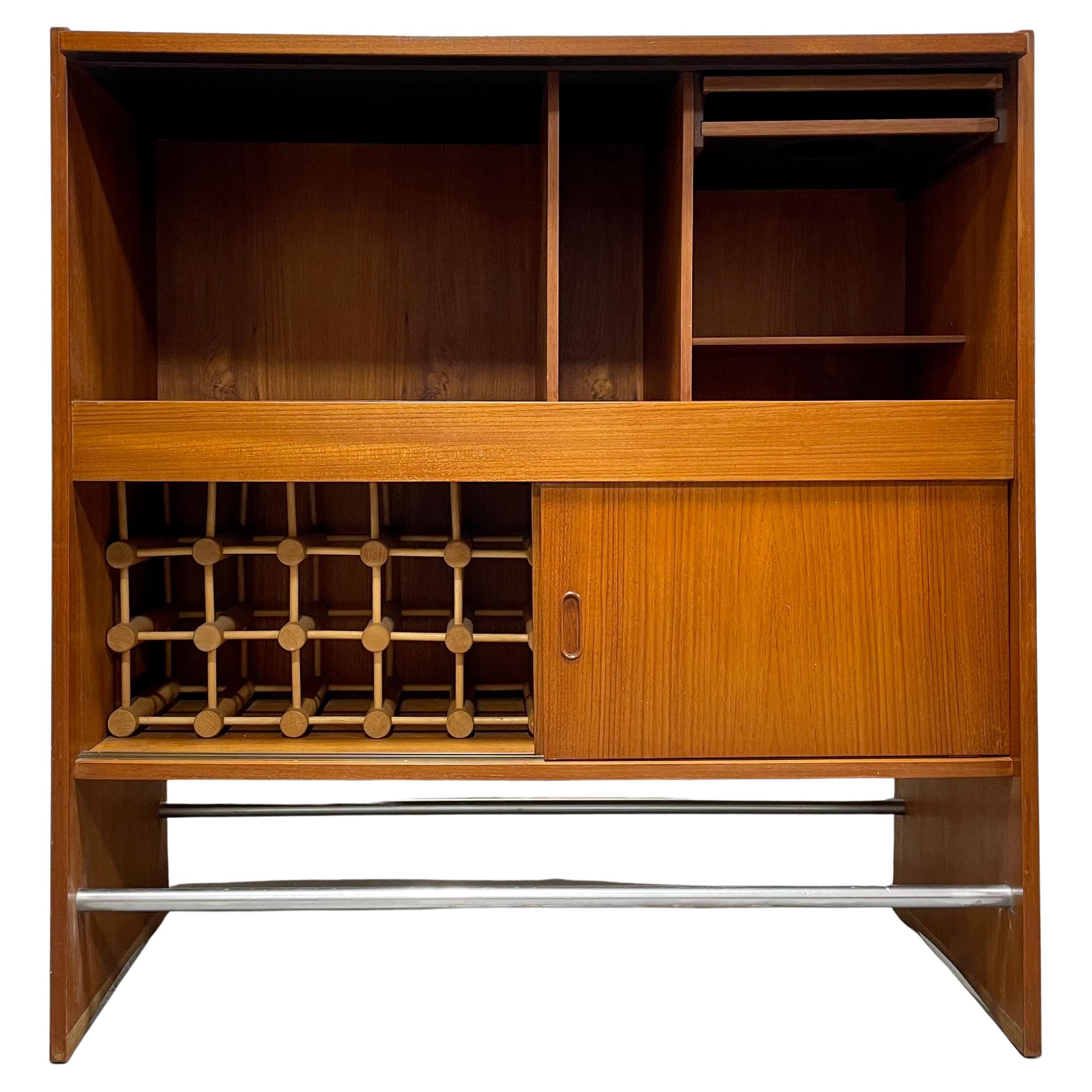 DANISH Mid Century Modern TEAK Dry BAR by Johannes Andersen Skaaning Møbelfabrik
