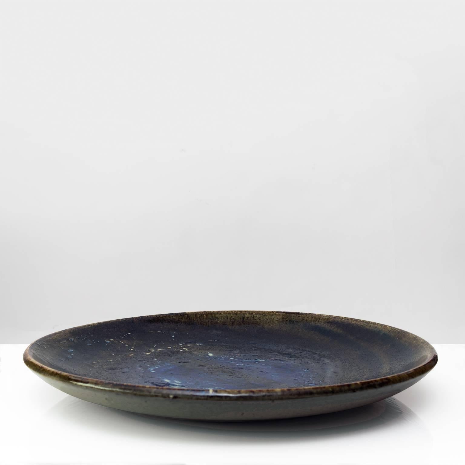 Große Rörstrand Studio-Schale mit kobaltfarbener Glasur von Bertil Lundgren, 1970 (Skandinavische Moderne) im Angebot