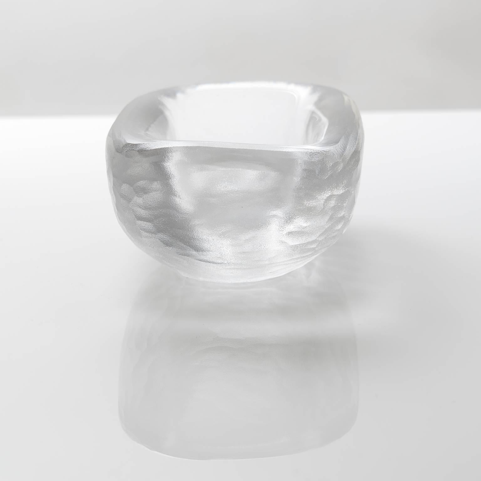 Art Glass Scandinavian Modern Acid Etched Bowl by Vicke Lindstrand for Orrefors
