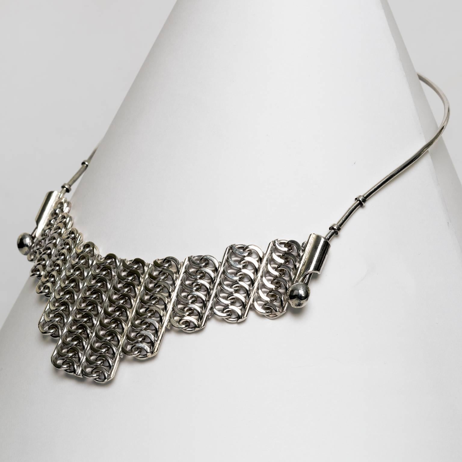 Scandinavian Modern Silver Necklace by SG Hellstrom, Gnesta, Sweden, 1965 In Excellent Condition For Sale In New York, NY