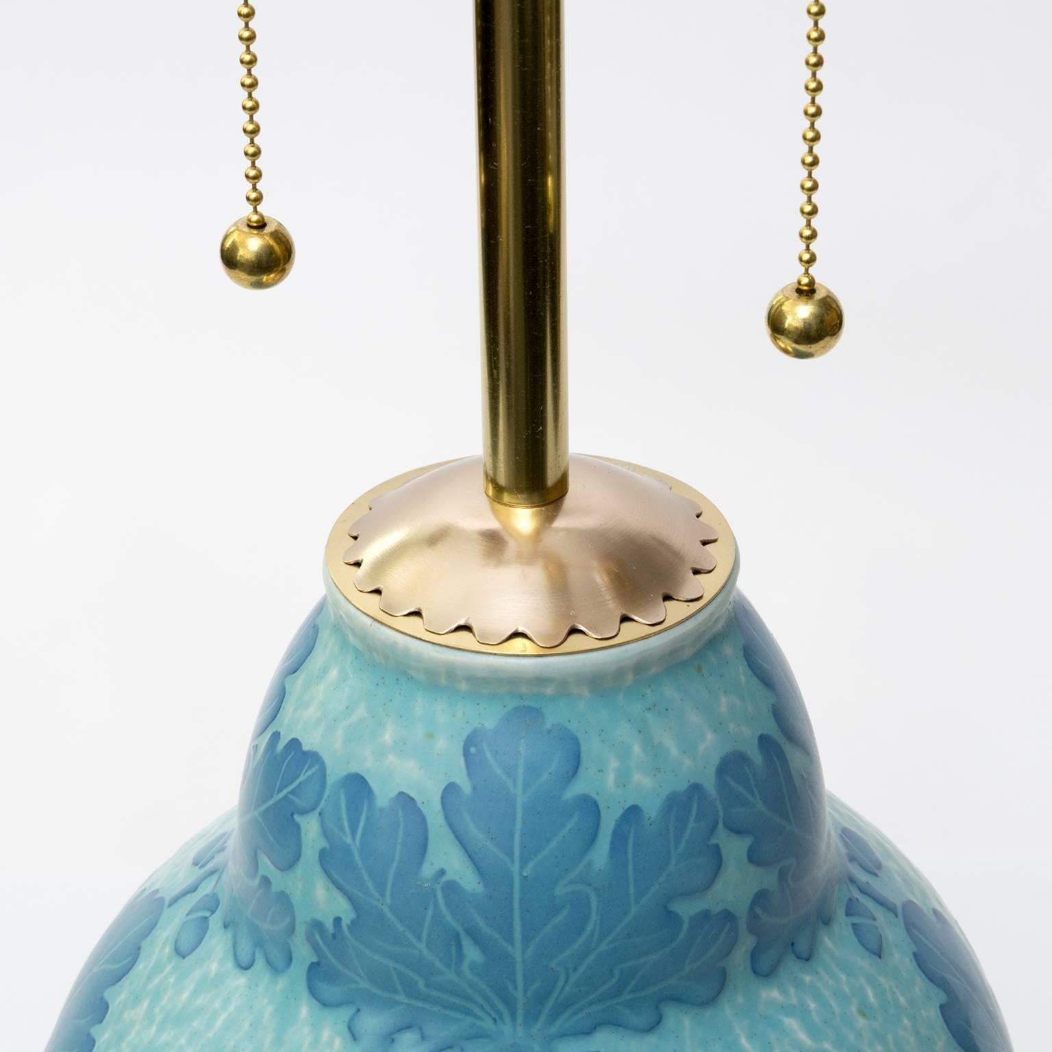 Scandinavian Modern Josef Ekberg Art Deco Ceramic Lamp with Oak Leaf Motif In Excellent Condition For Sale In New York, NY