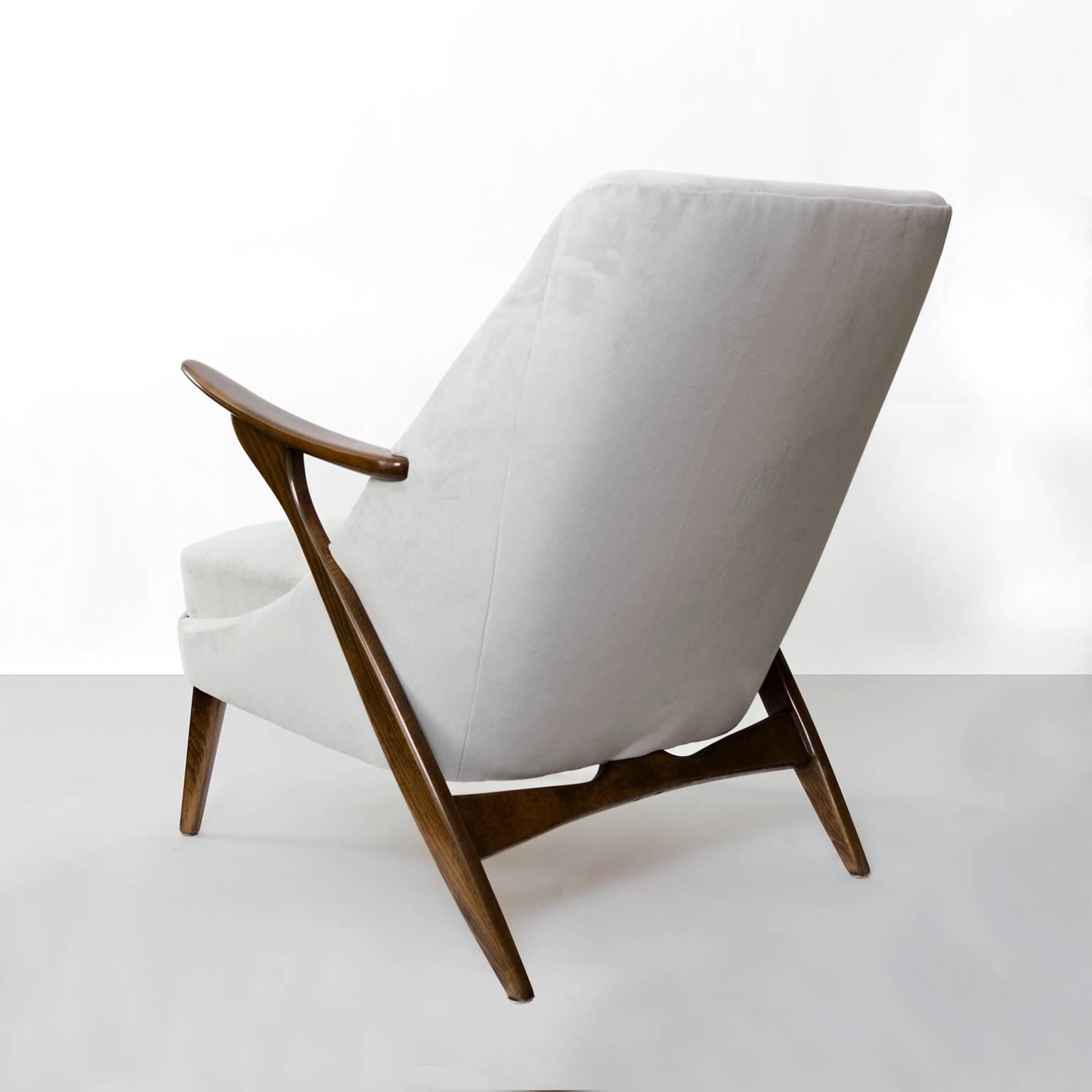 Scandinavian Modern Chairs by Svante Skogh In Excellent Condition In New York, NY