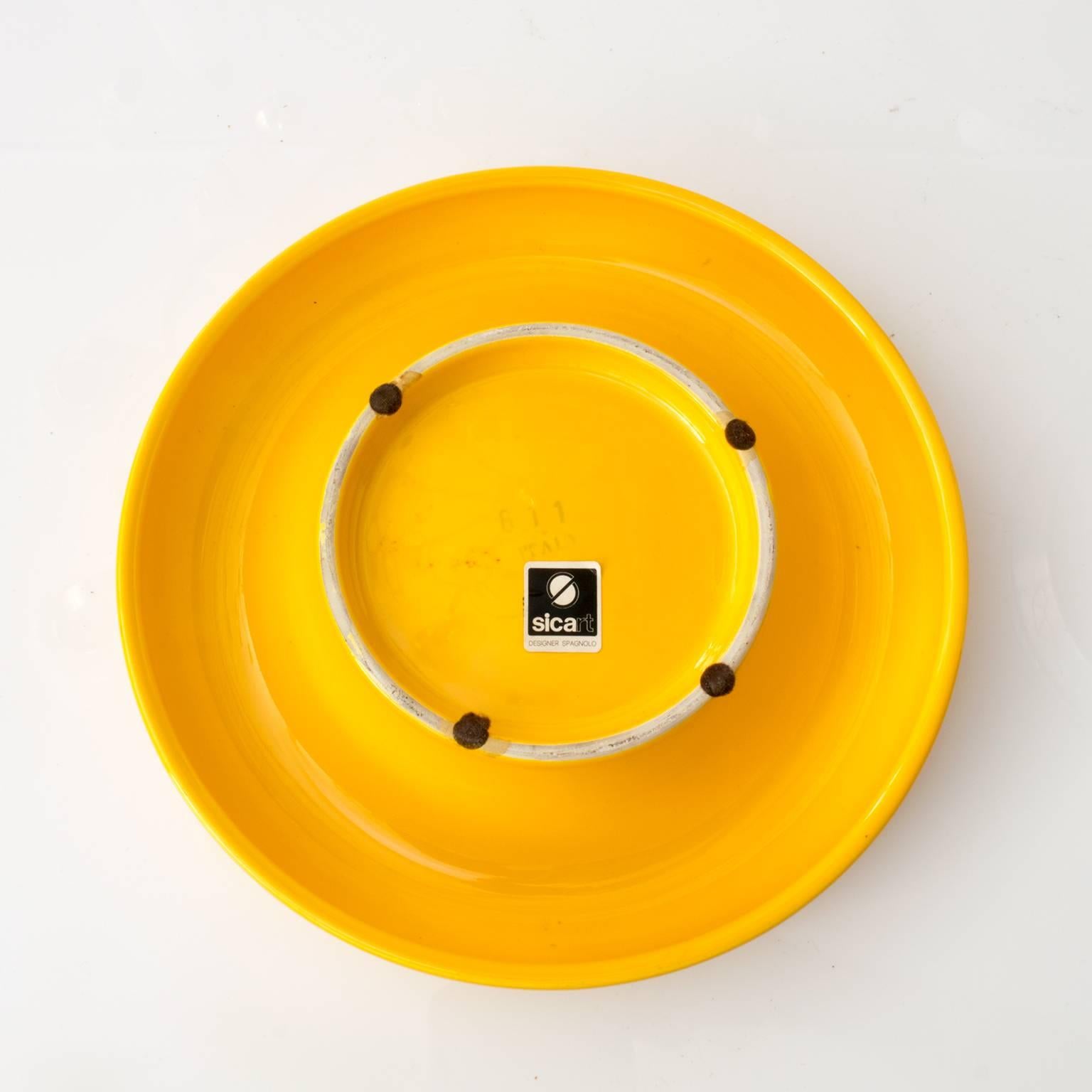 20th Century Sciart Italian Mid-Century Modern Vibrant Yellow Ceramic Bowl