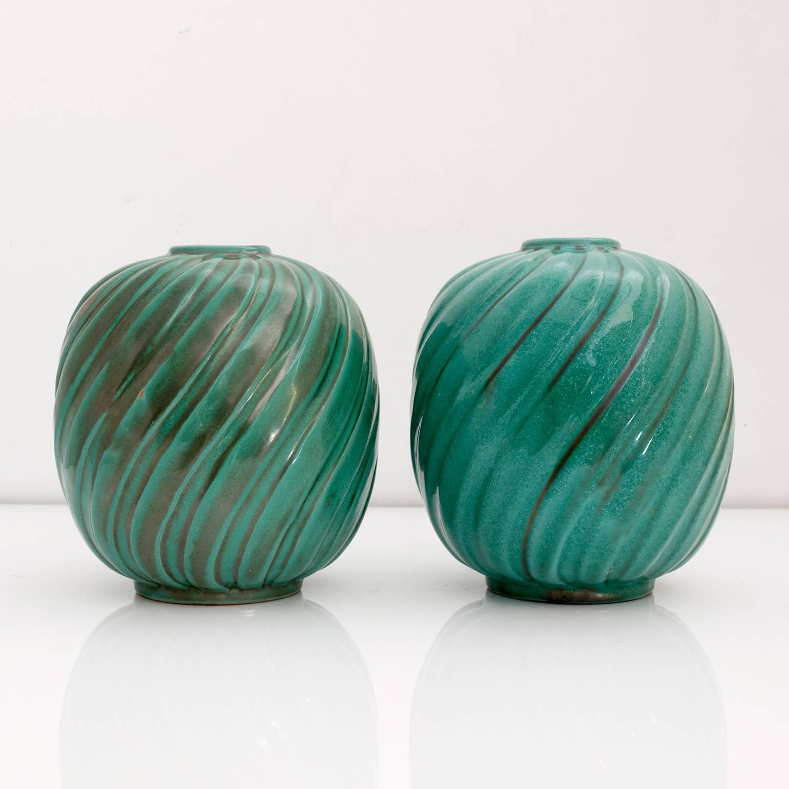 Glazed Pair of Scandinavian Modern Vases, Anna-Lisa Thomson, Upsala Ekeby